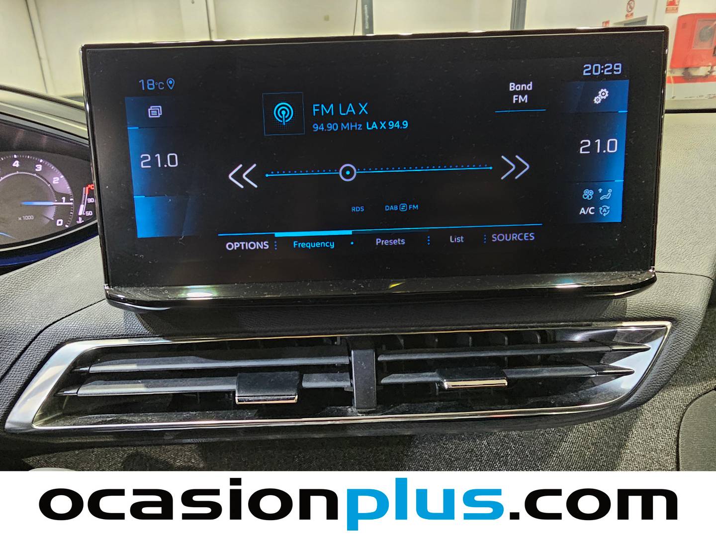 Foto Peugeot 5008 Peugeot 5008 PureTech 130 S&S Allure Pack EAT8 (130 CV) 7 PLAZAS