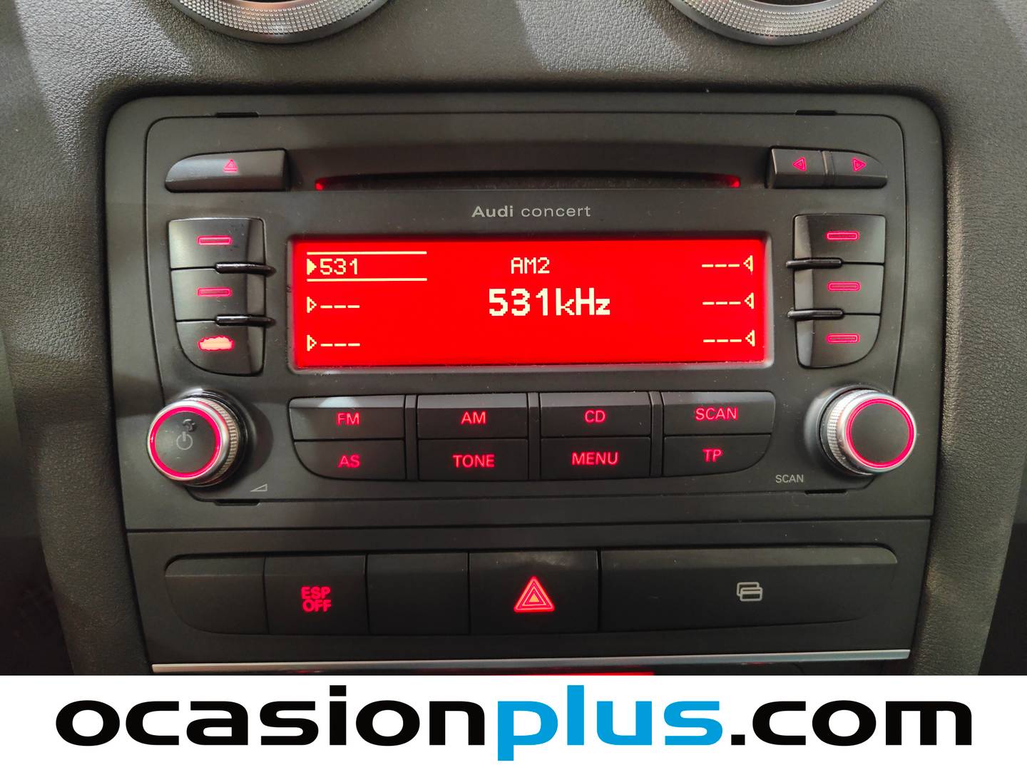 Equipamiento del Audi A3 Audi A3 1.9 TDIe DPF Attraction (105 CV)