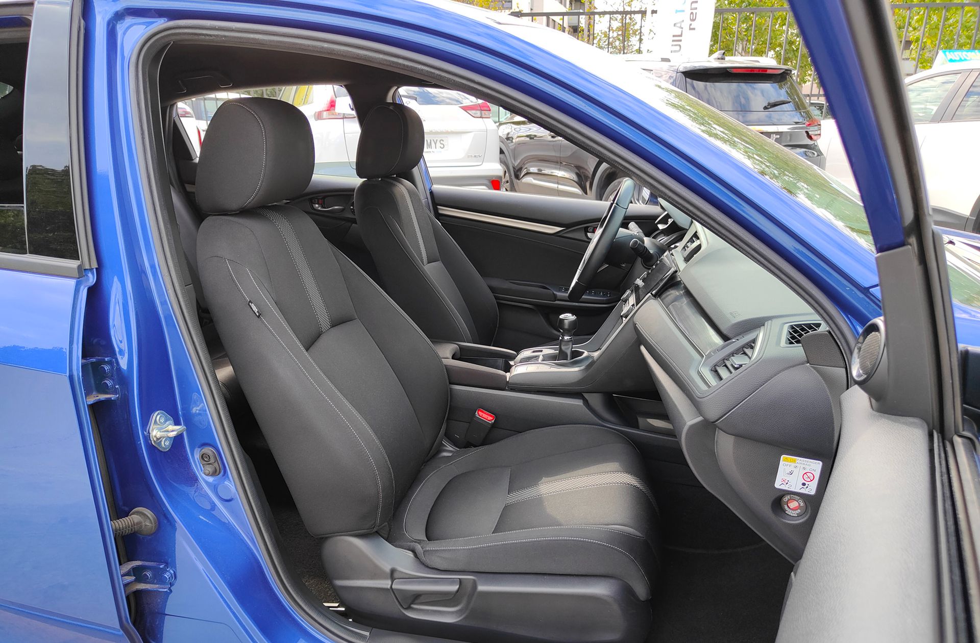 Honda Civic 1.0 I-VTEC Turbo Elegance Navi - foto 19