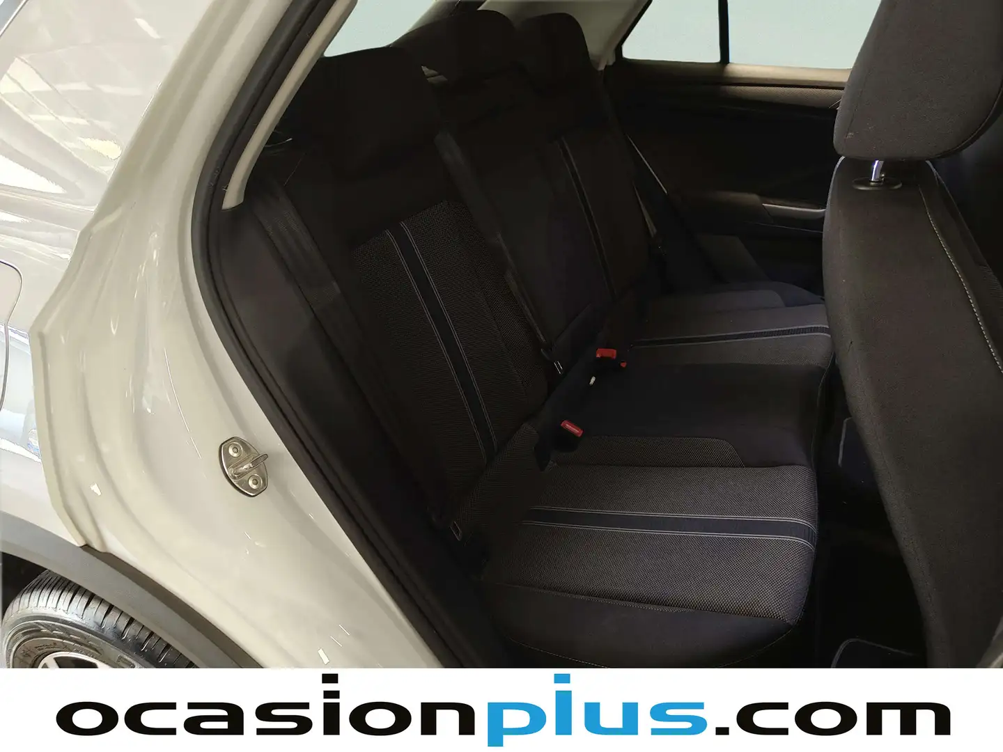 Foto Volkswagen T-Roc Volkswagen T-Roc Advance Style 1.6 TDI (115 CV)