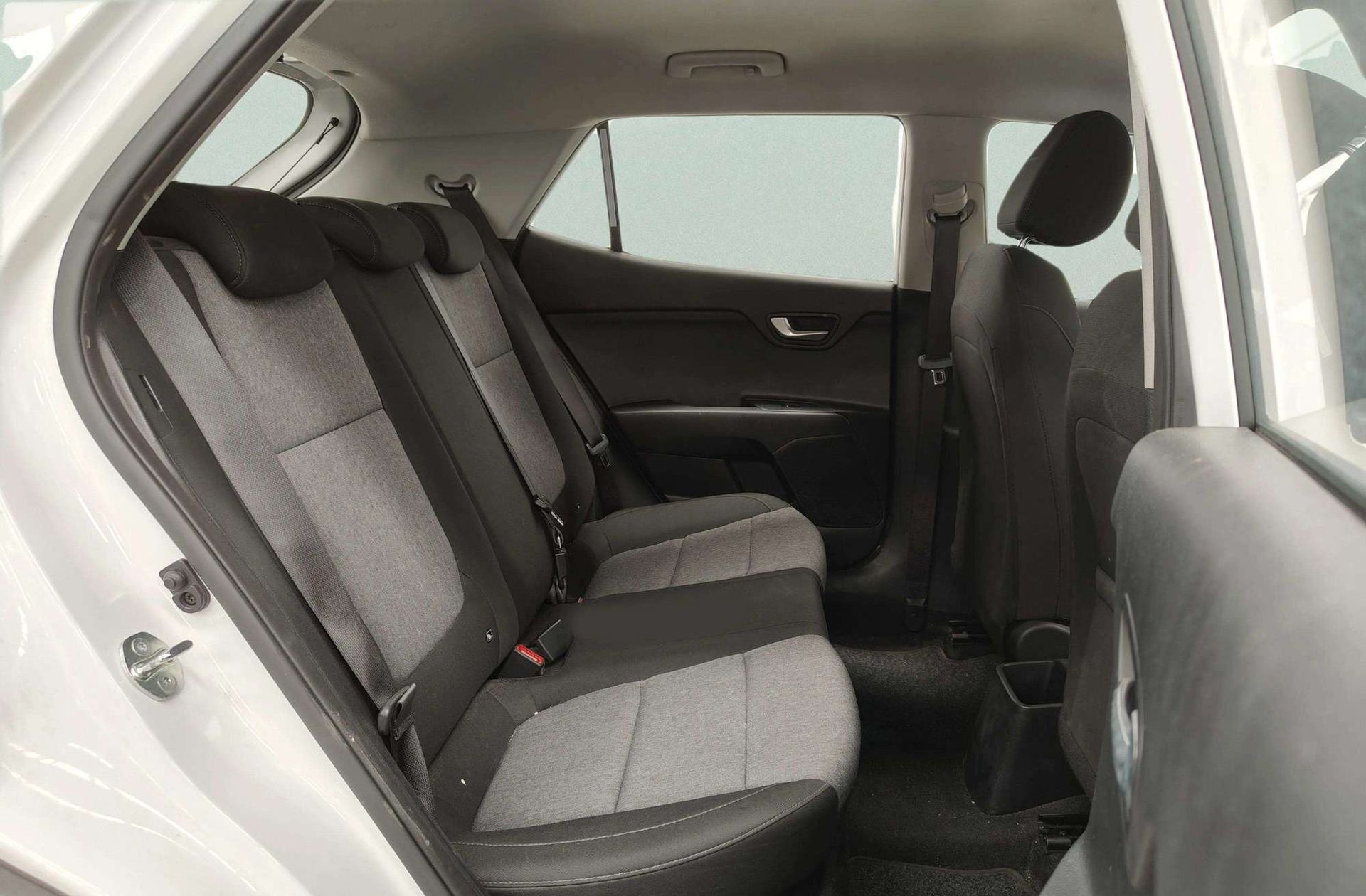 Kia Stonic 1.2 DPi Drive - foto 16