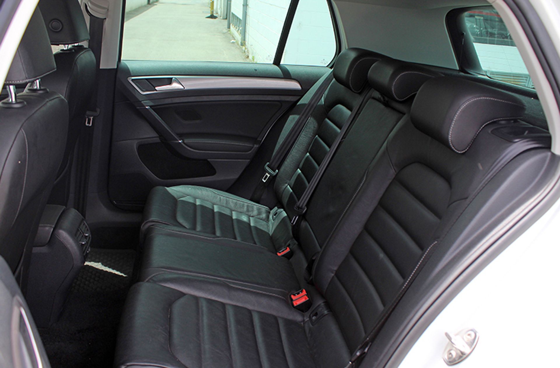 Volkswagen Golf e-Golf ePower - foto 18