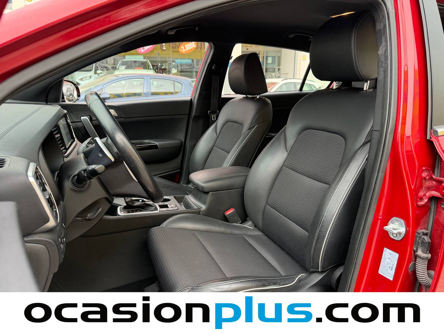Foto asientos delanteros KIA Sportage KIA Sportage 1.6 MHEV GT Line Essential 4x2 DCT (136 CV)