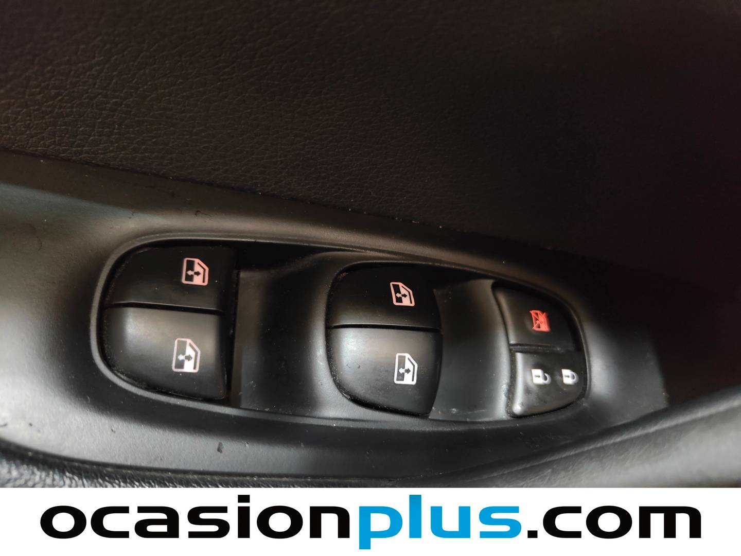 Foto Nissan QASHQAI Nissan Qashqai DIG-T 140 N-Connecta (140 CV)