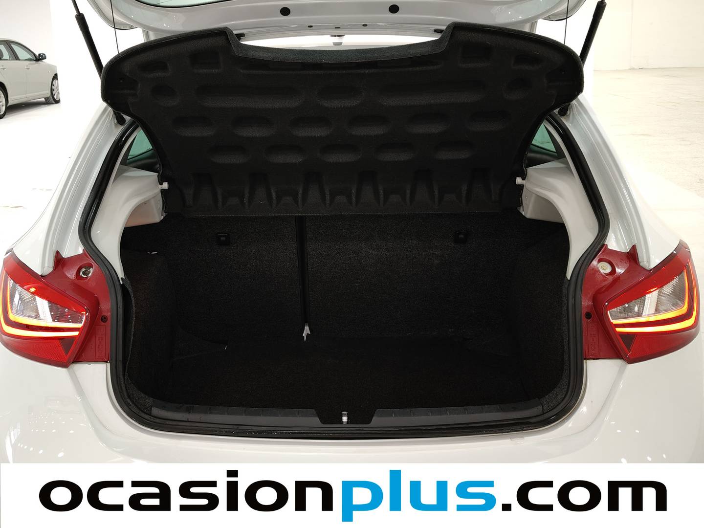 Fotos maletero Seat Ibiza SEAT Ibiza 1.6 TDI FR (105 CV)