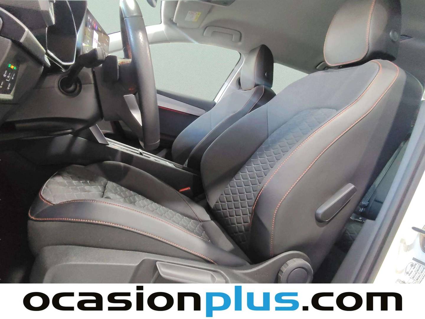 Foto asientos delanteros Seat León Seat León ST 2.0 TDI S&S FR XS DSG (150 CV)