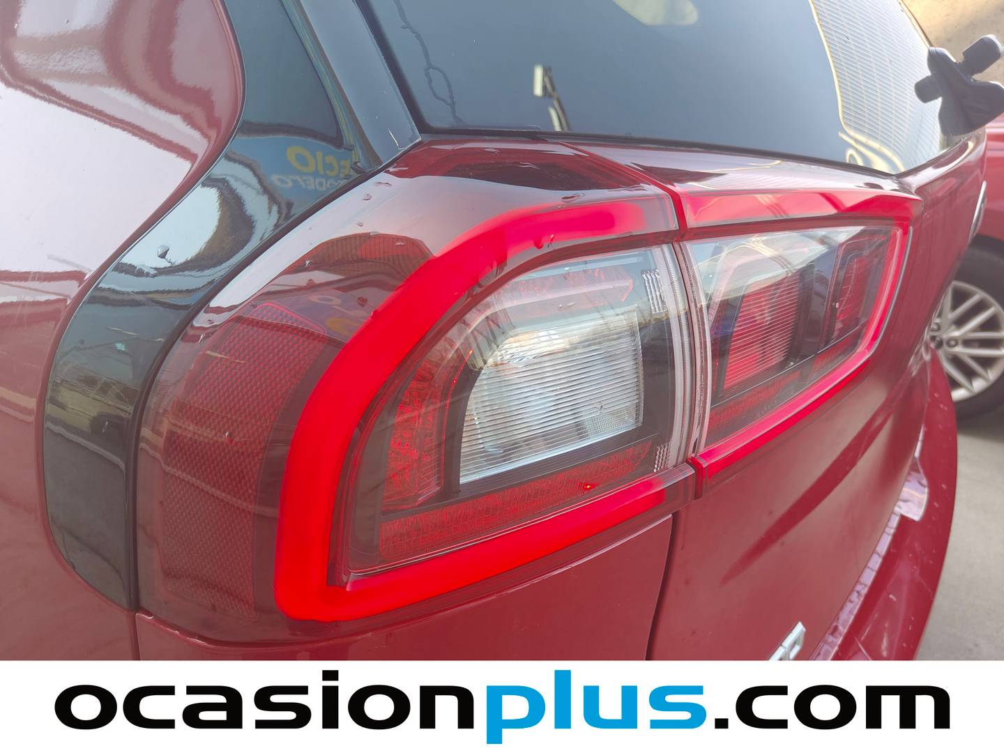 Paquetes del KIA Niro KIA Niro 1.6 GDi HEV Híbrido Emotion (141 CV)