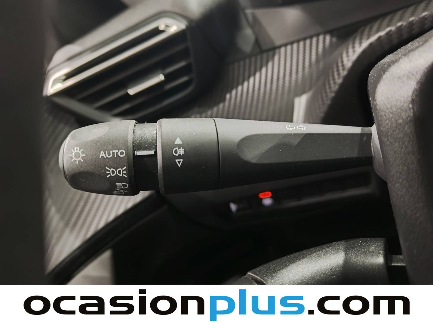 Peugeot 2008 Peugeot 2008 BlueHDi 110 Allure Pack (110 CV) seminuevo