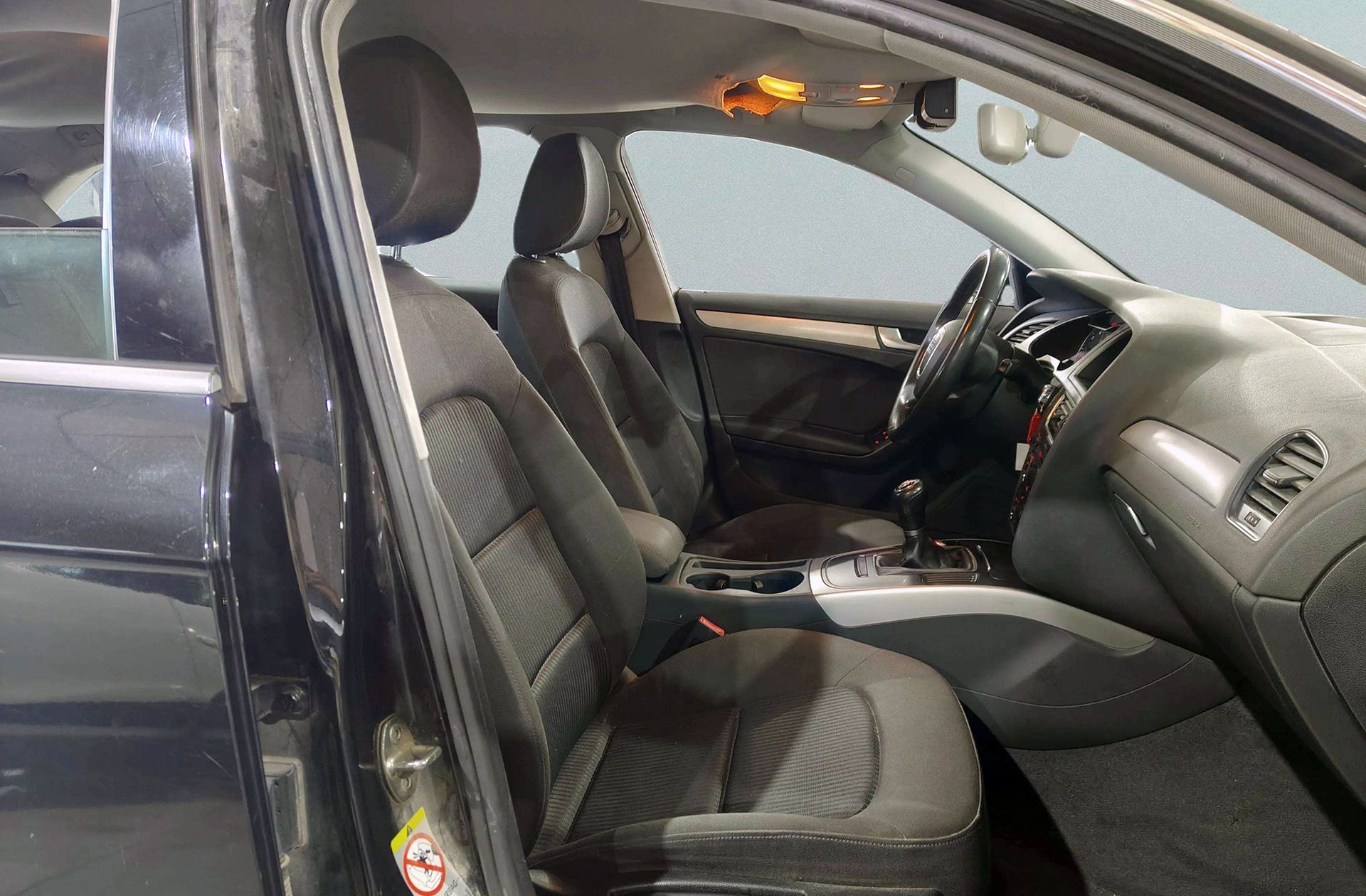 Audi A4 Avant 2.0 TDI DPF - foto 14
