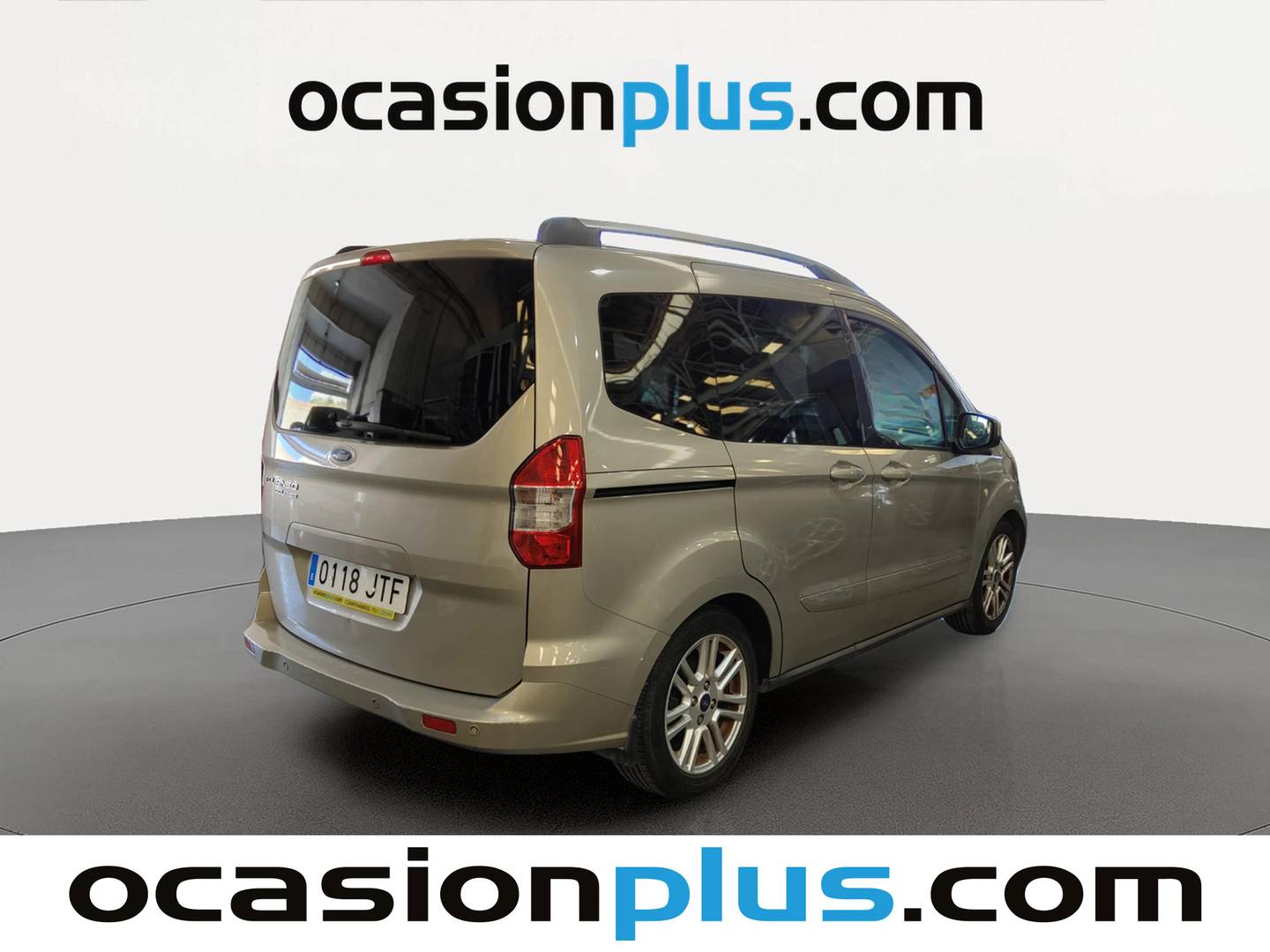 Foto trasera Ford Tourneo Courier Ford Tourneo Courier 1.5 TDCi Titanium (95 CV) izquierda