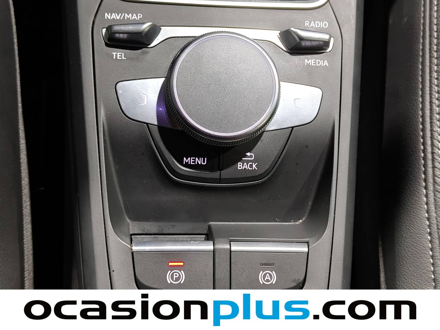 Foto Audi Q2 Audi Q2 Adrenalin 30 TDI (116 CV) S tronic Pack S-Line