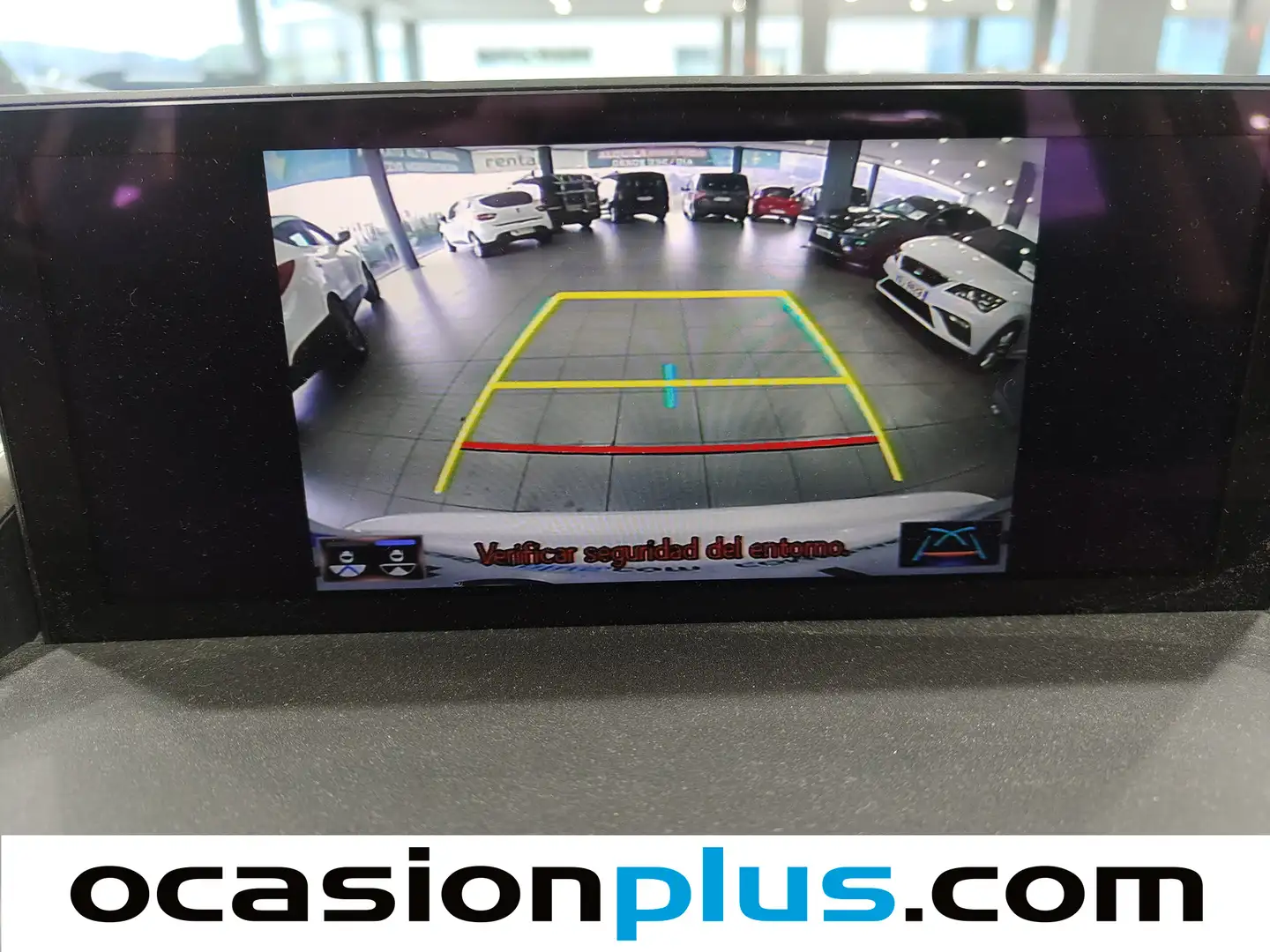 Foto Lexus NX Lexus NX Business Navigation 2WD  (197 CV)