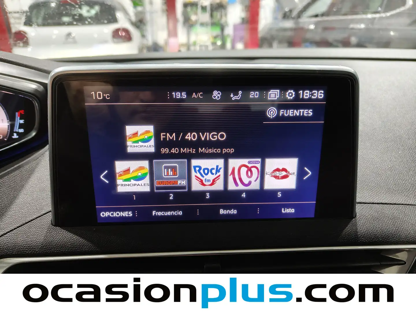 Foto Peugeot 3008 Peugeot 3008 BlueHDI 180 S&S GT Line EAT8 (180 CV)