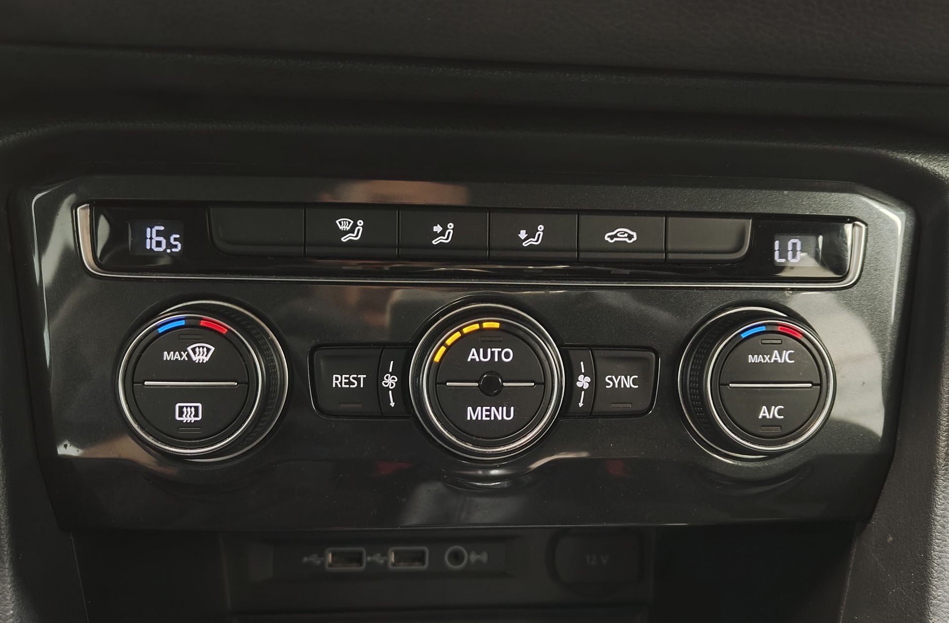 Volkswagen Tiguan Edition 2.0 TDI - foto 25