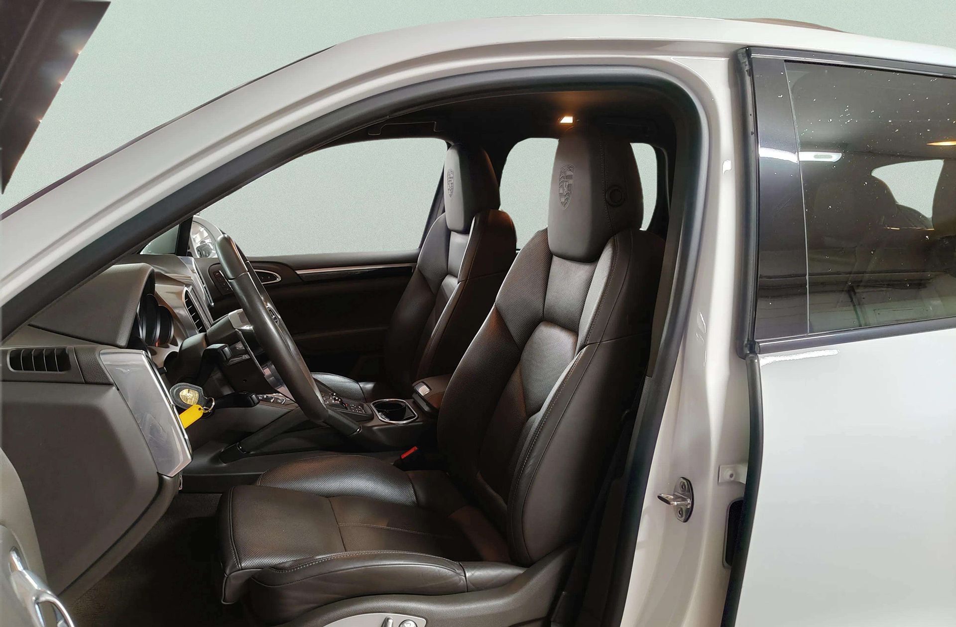 Porsche Cayenne S Platinum Edition - foto 15