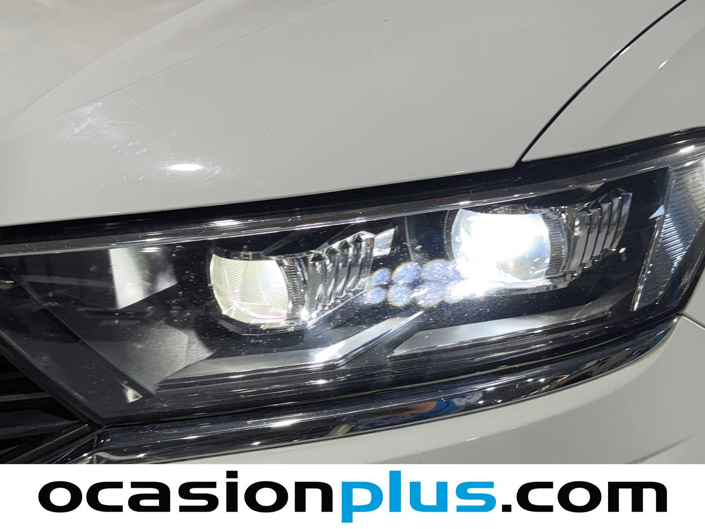 Foto Volkswagen T-Roc Volkswagen T-Roc Advance 2.0 TDI (150 CV)