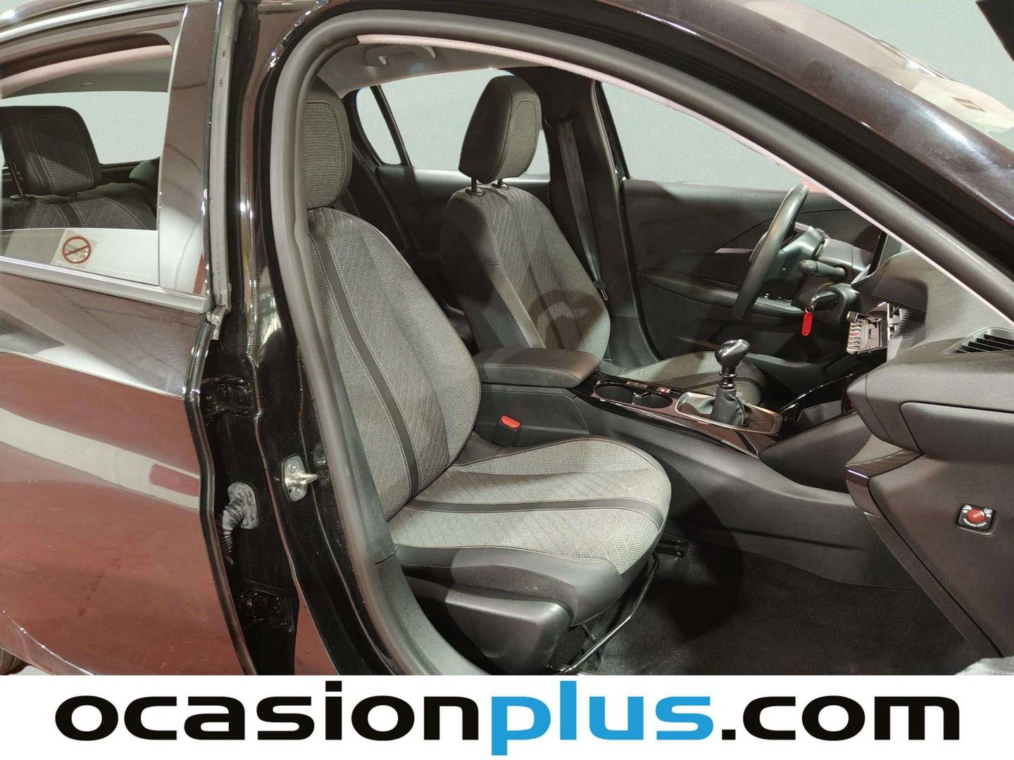 Foto Peugeot 208 Peugeot 208 PureTech 100 Allure (100 CV)