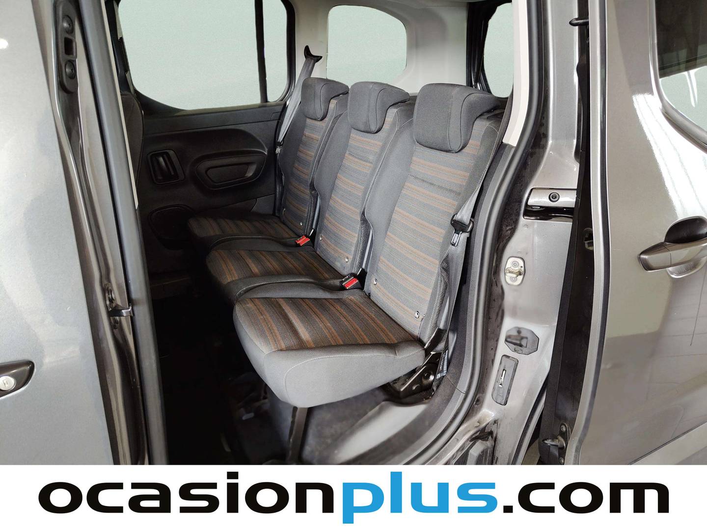 Foto asientos traseros Opel Combo Life Opel Combo Life 1.5 TD S&S Innovation L Auto (131 CV)