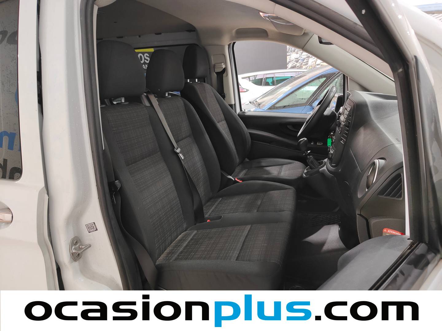 Foto Mercedes Vito Mercedes-Benz Vito 110 CDI TD Mixto Larga (102 CV) 6 Plazas