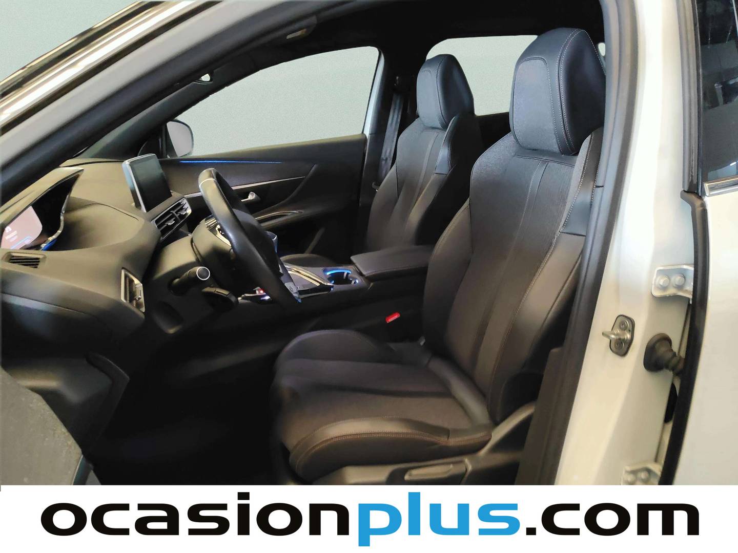 Foto asientos delanteros Peugeot 3008 Peugeot 3008 BlueHDI 130 S&S GT Line (130 CV)