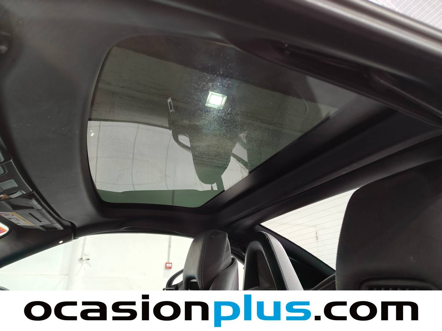 Extras y acabados del Mercedes Clase SLC Mercedes Clase SLC 180 115kw ( 156 CV)