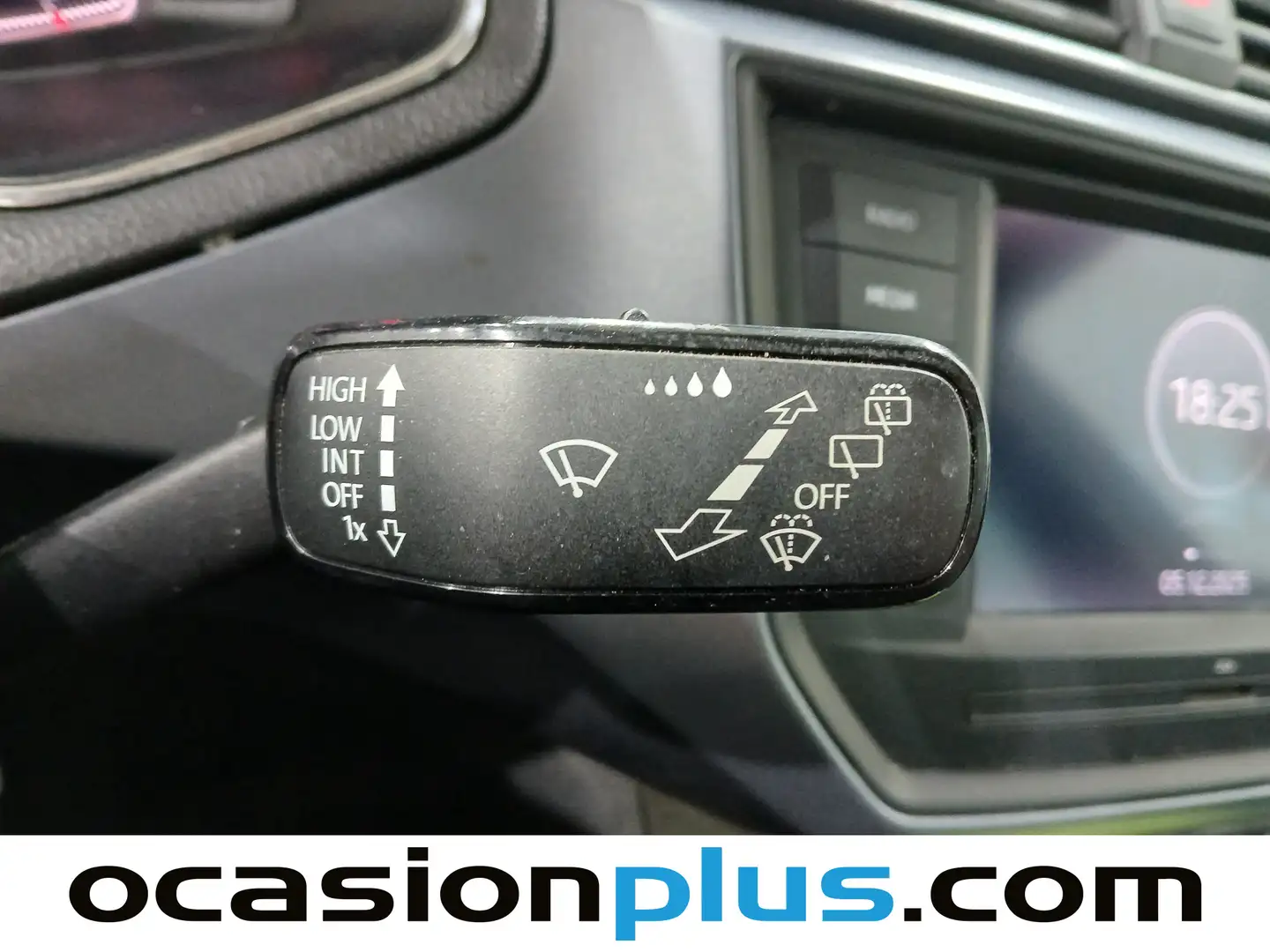 Foto Seat Arona SEAT Arona 1.0 TSI Ecomotive S&S Style Edition (95 CV)