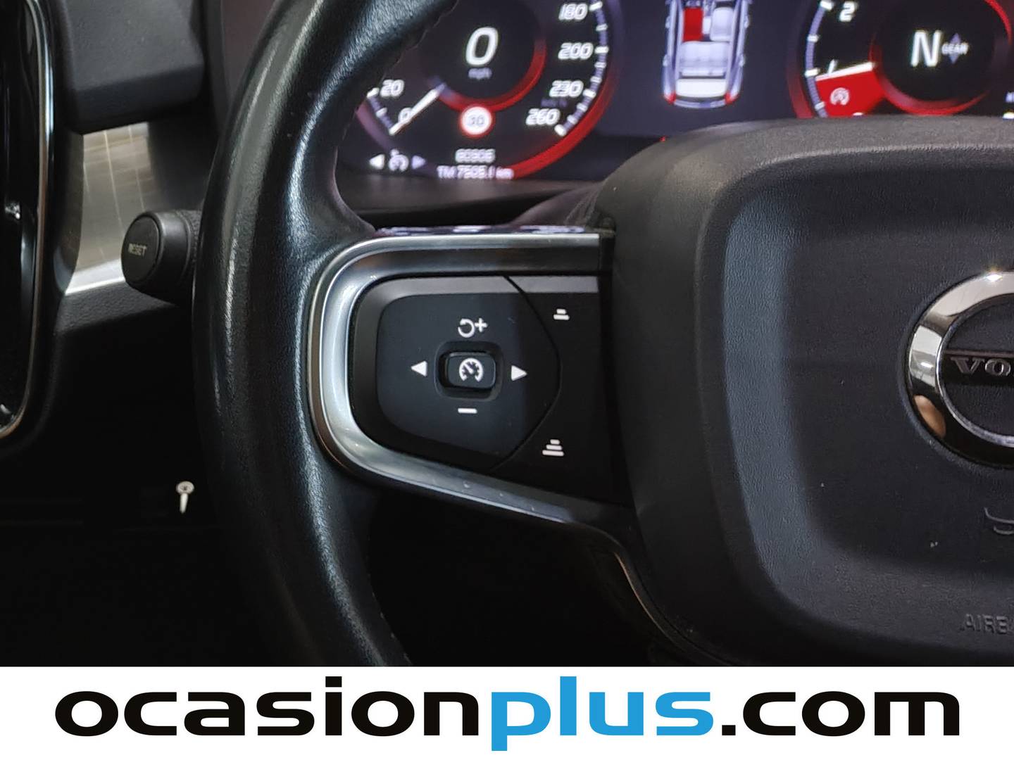 Foto Volvo XC40 Volvo XC40 T3 Momentum (163 CV)