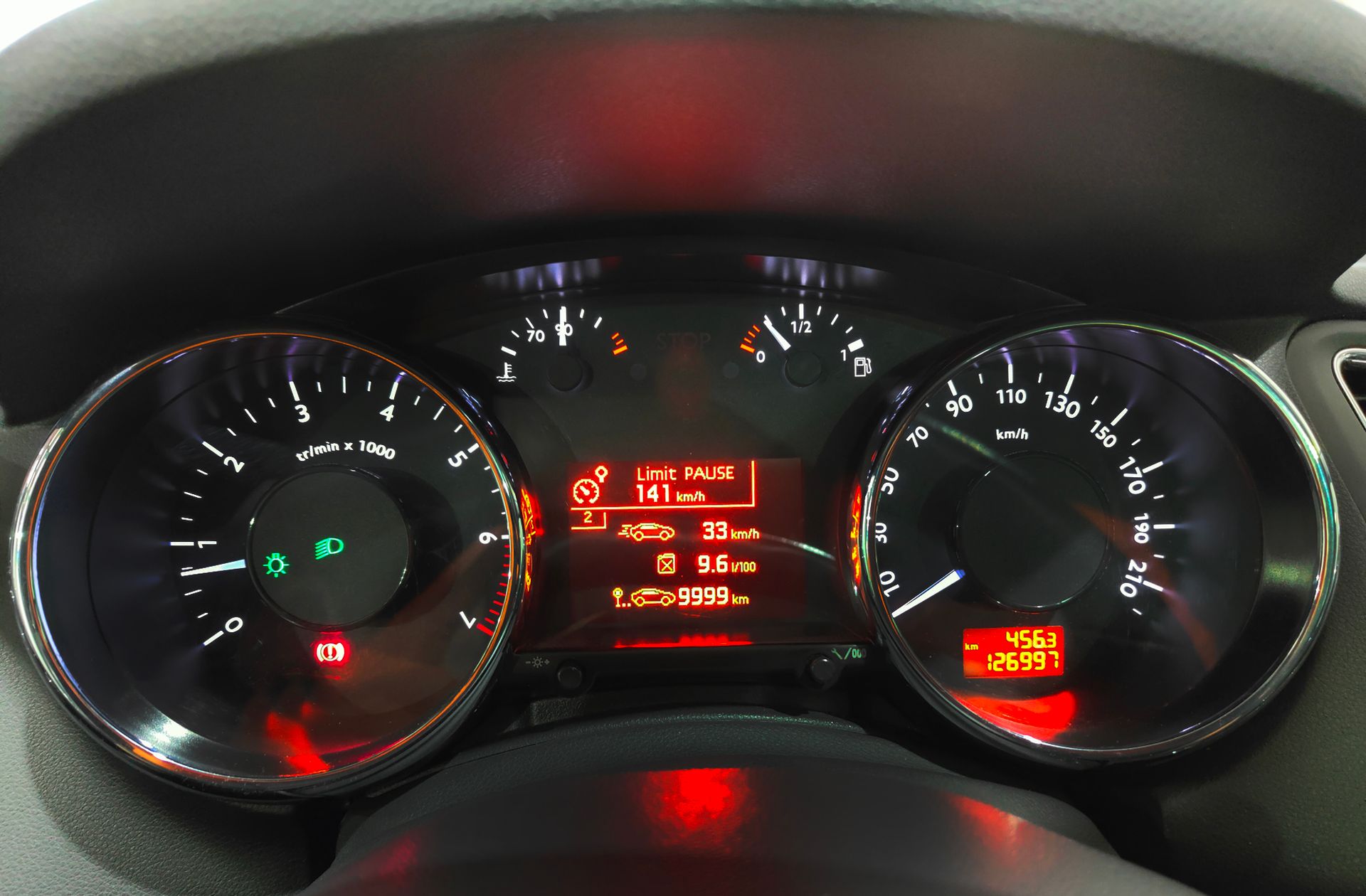 Peugeot 5008 1.6 THP Sport Pack - foto 23