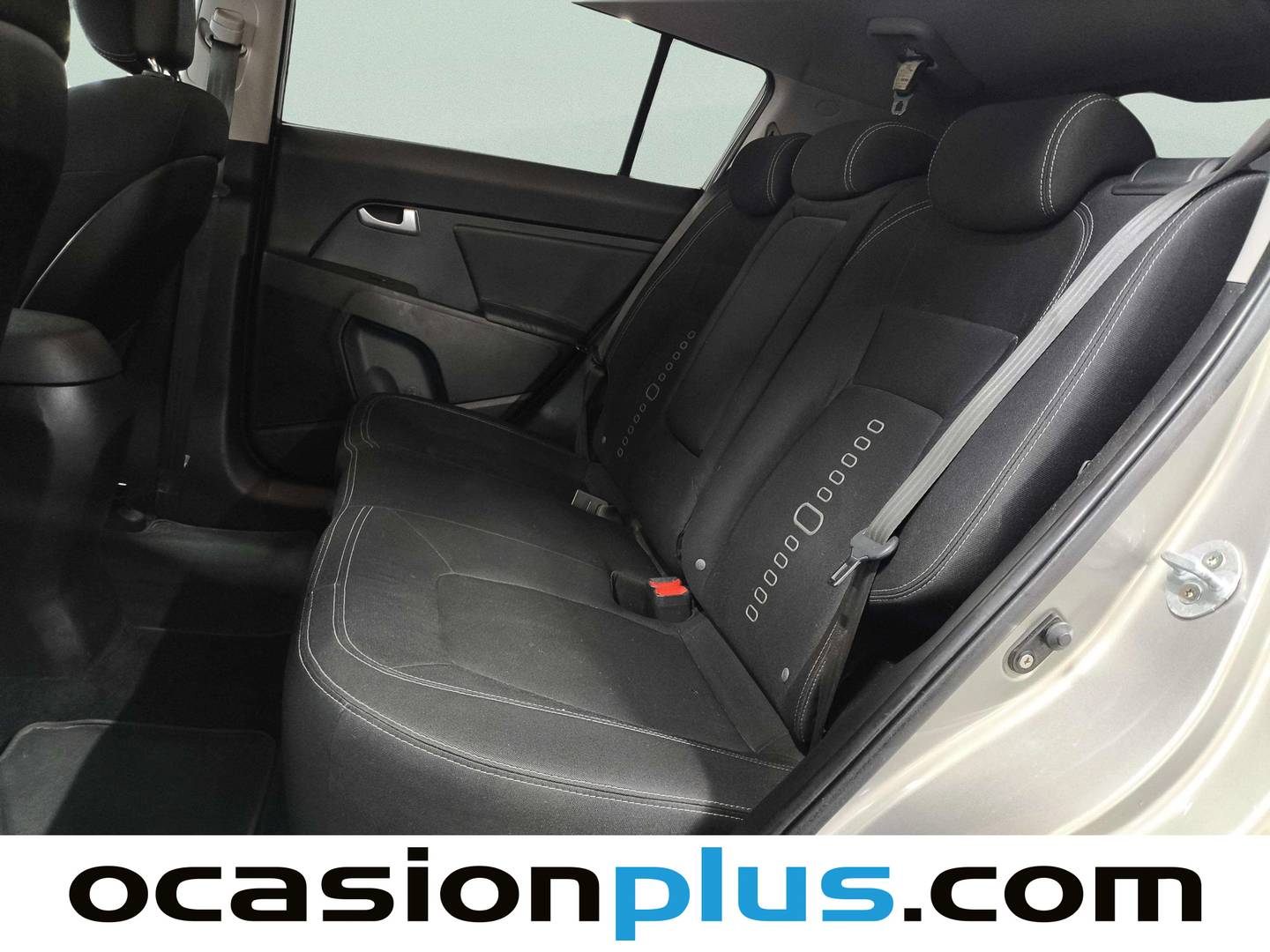 Foto asientos traseros KIA Sportage KIA Sportage 1.6 GDI Drive 4x2 (135 CV)