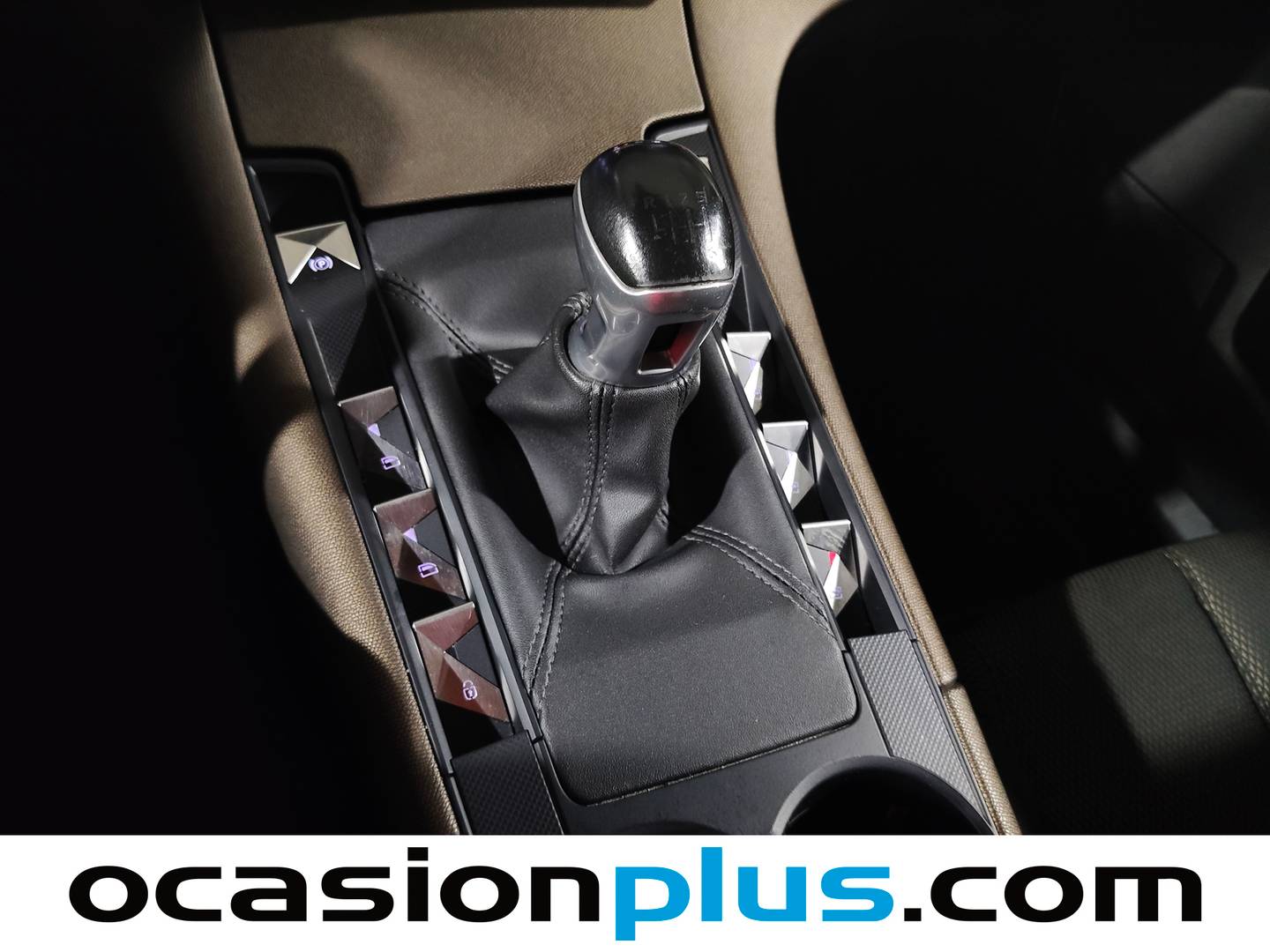 DS DS 7 Crossback DS DS7 Crossback BlueHDi 130 Be Chic (130 CV) de segunda mano