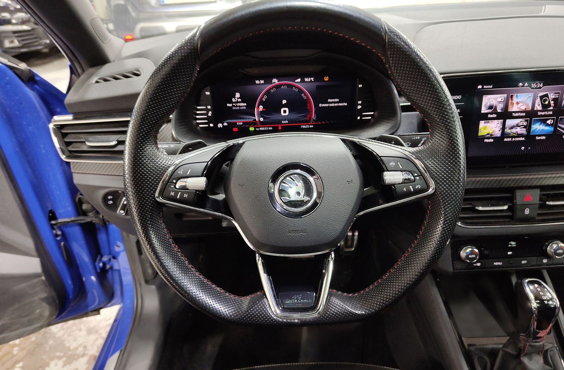 Škoda Scala 1.0 TSI Montecarlo DSG - foto 23