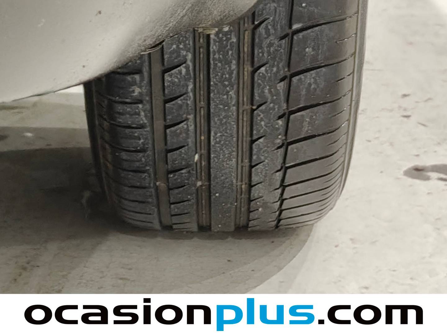 Foto Ford Mondeo Ford Mondeo 2.0 TDdi Sedan Ghia  (115 CV)