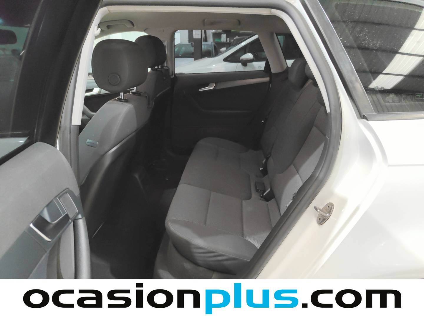 Foto asientos traseros Audi A3 Audi A3 Sportback Attraction 1.6 TDI (110 CV) S tronic