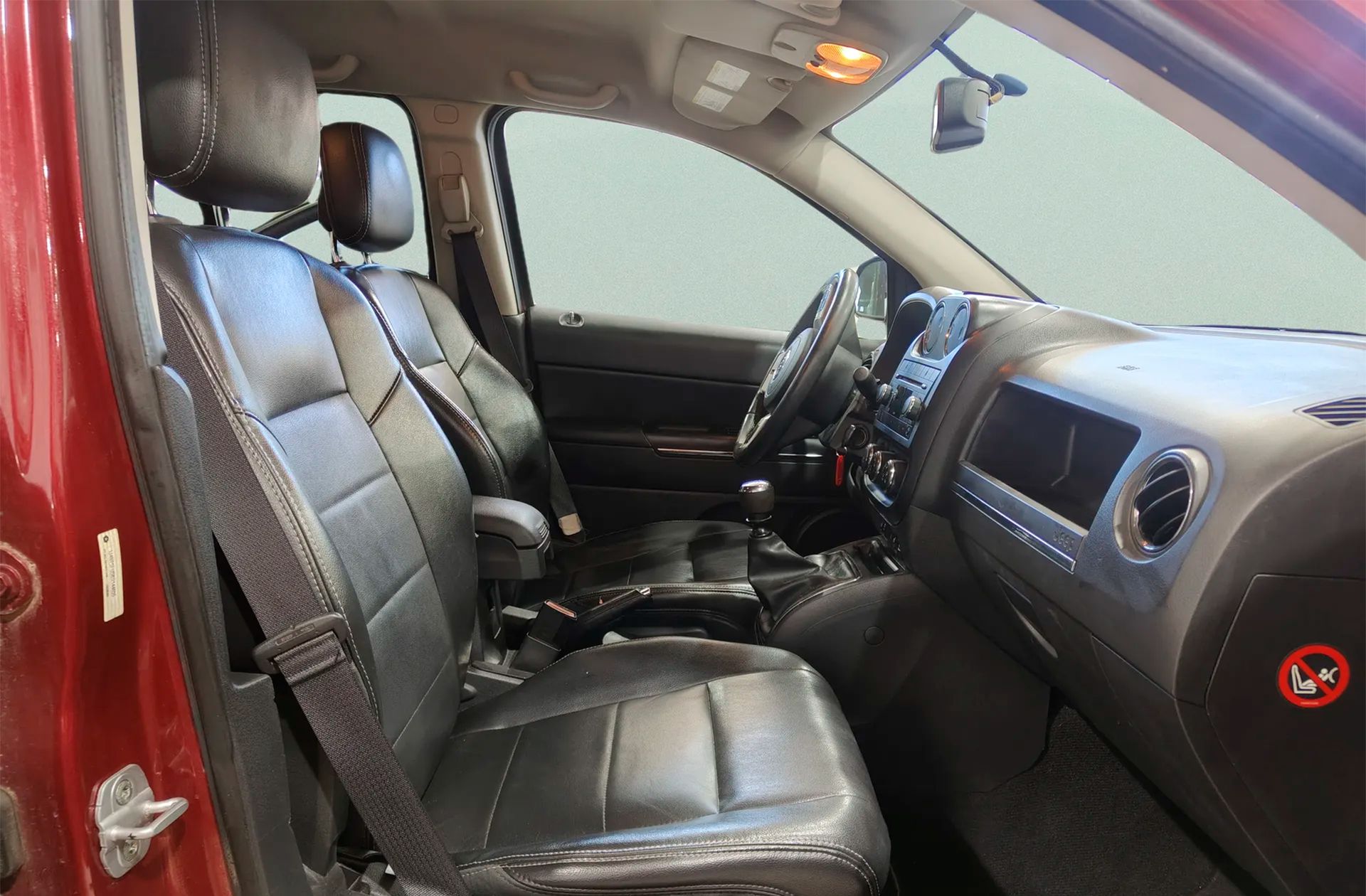 Jeep Compass 2.2 CRD Limited 4x4 - foto 17