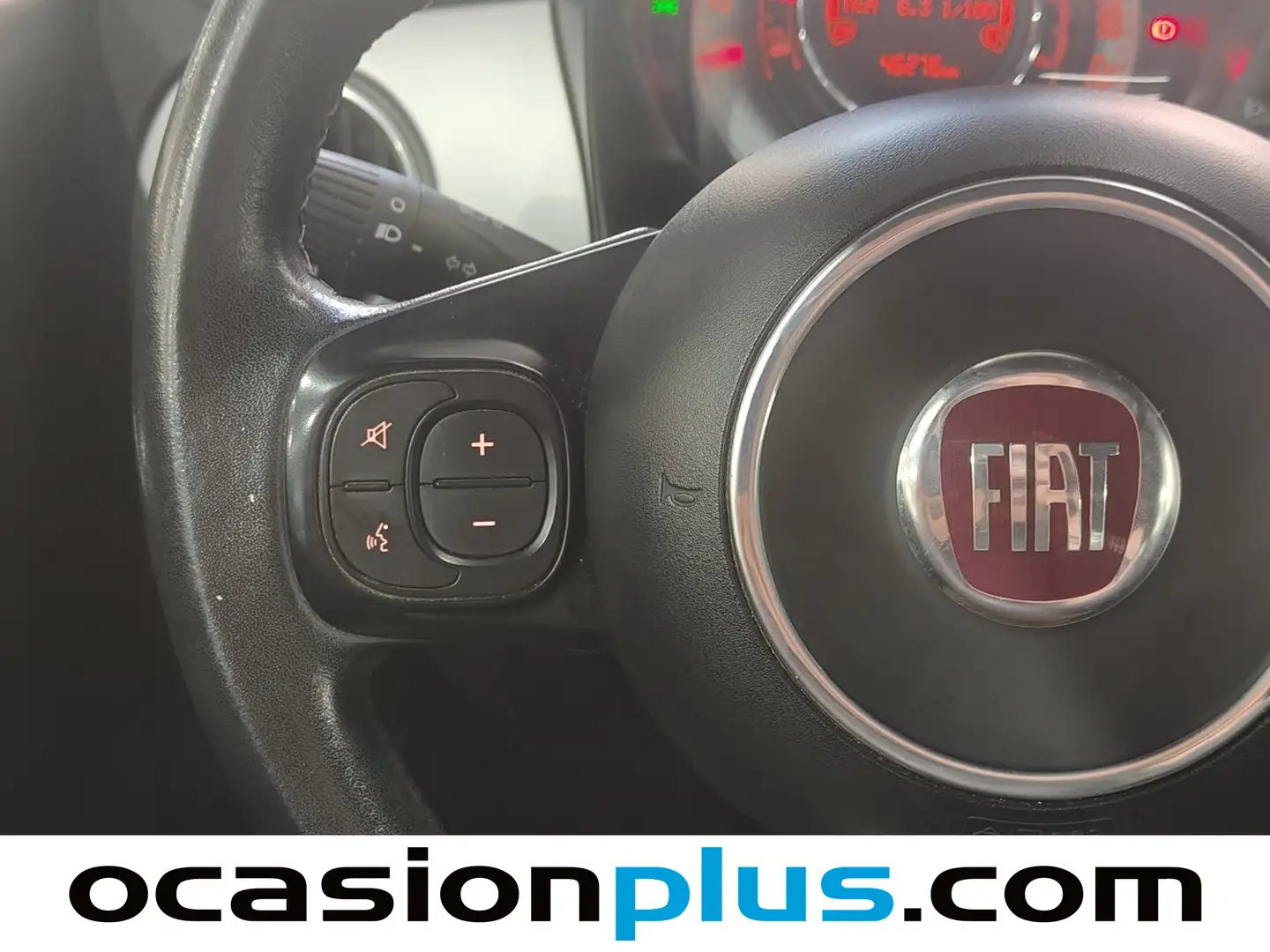 Foto Fiat 500C Fiat 500C 1.0 Hybrid Connect (70 CV)