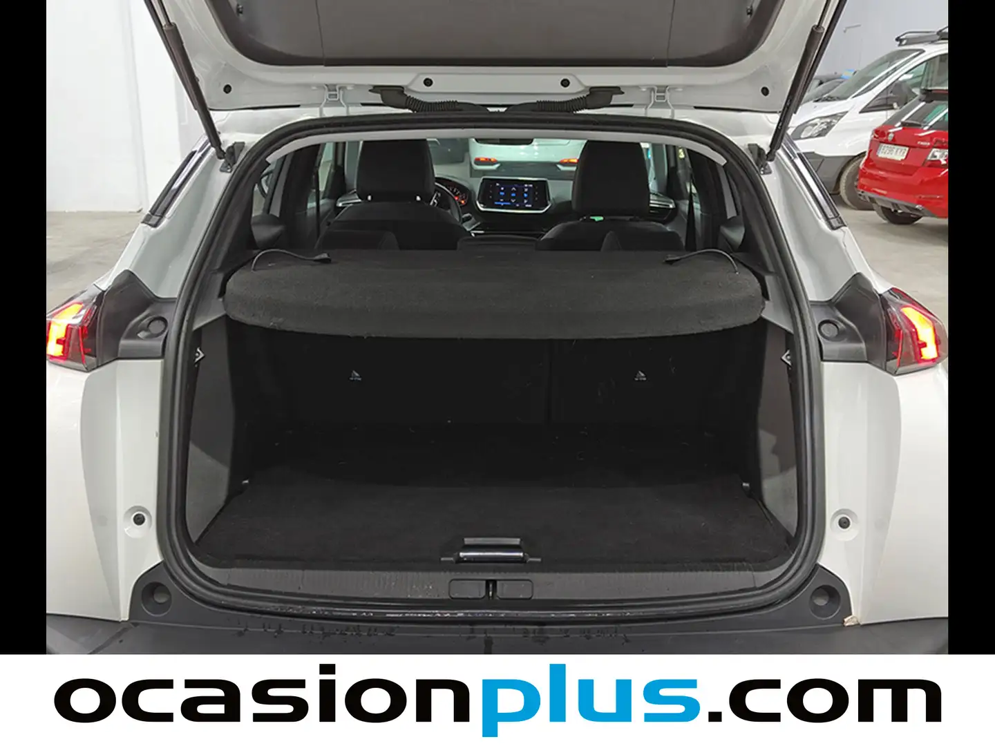 Foto Peugeot 2008 Peugeot 2008 PureTech 100 S&S Allure  (100 CV)