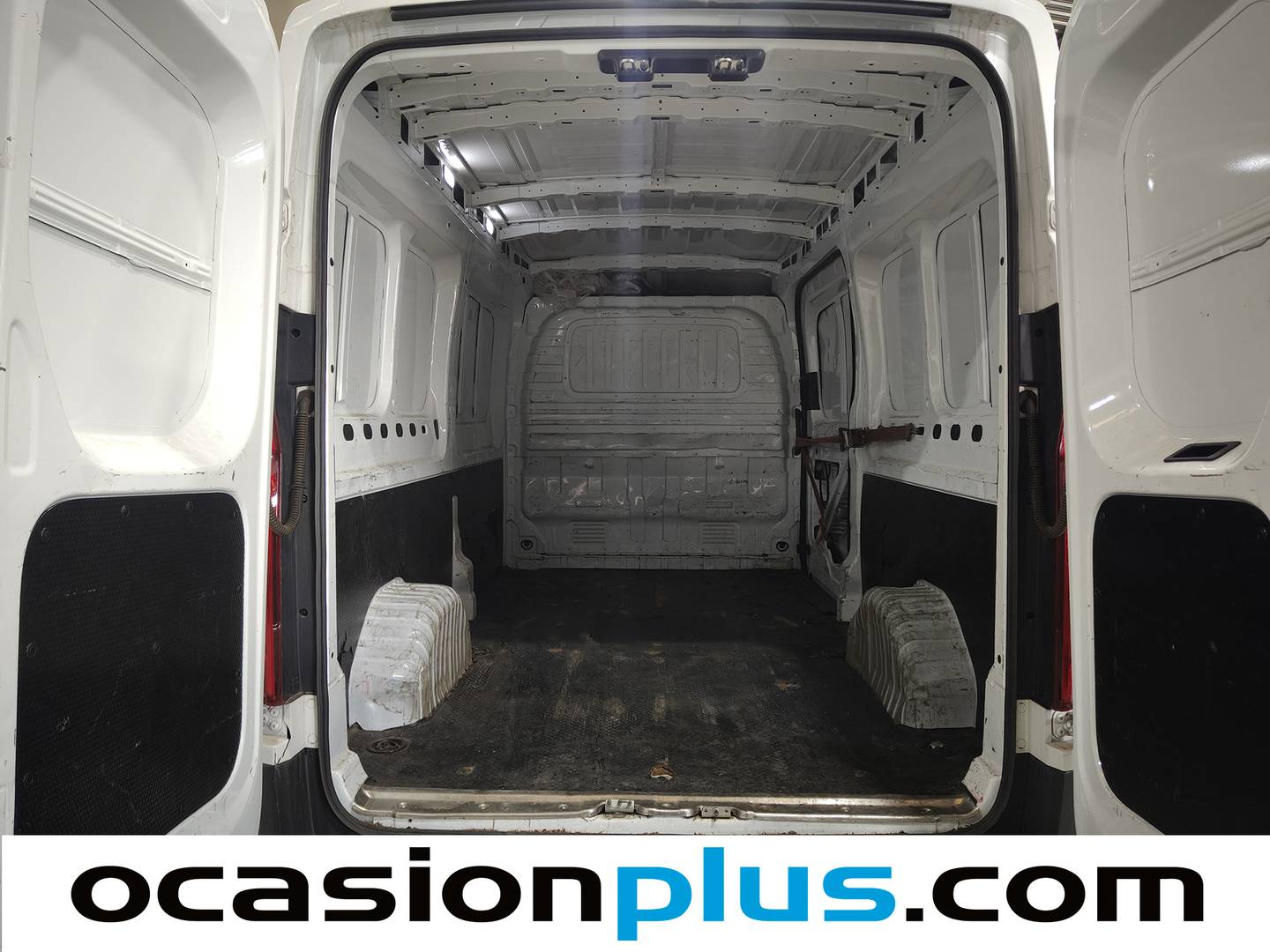 Foto MAXUS Deliver 9 MAXUS Deliver 9 9 2.0D L3H2 Comfort  (150 CV)