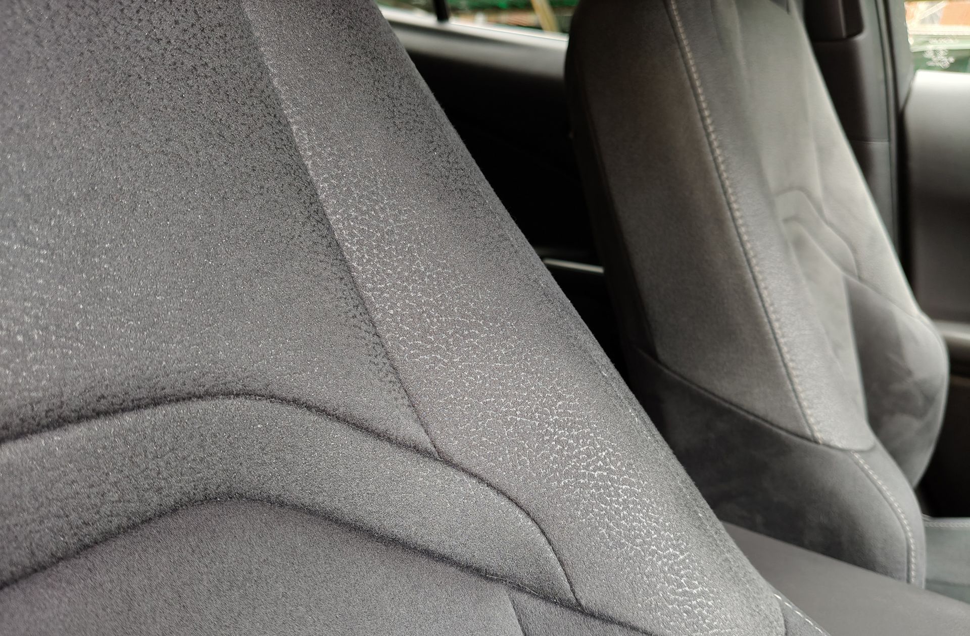 Lexus UX 250h Premium - foto 21