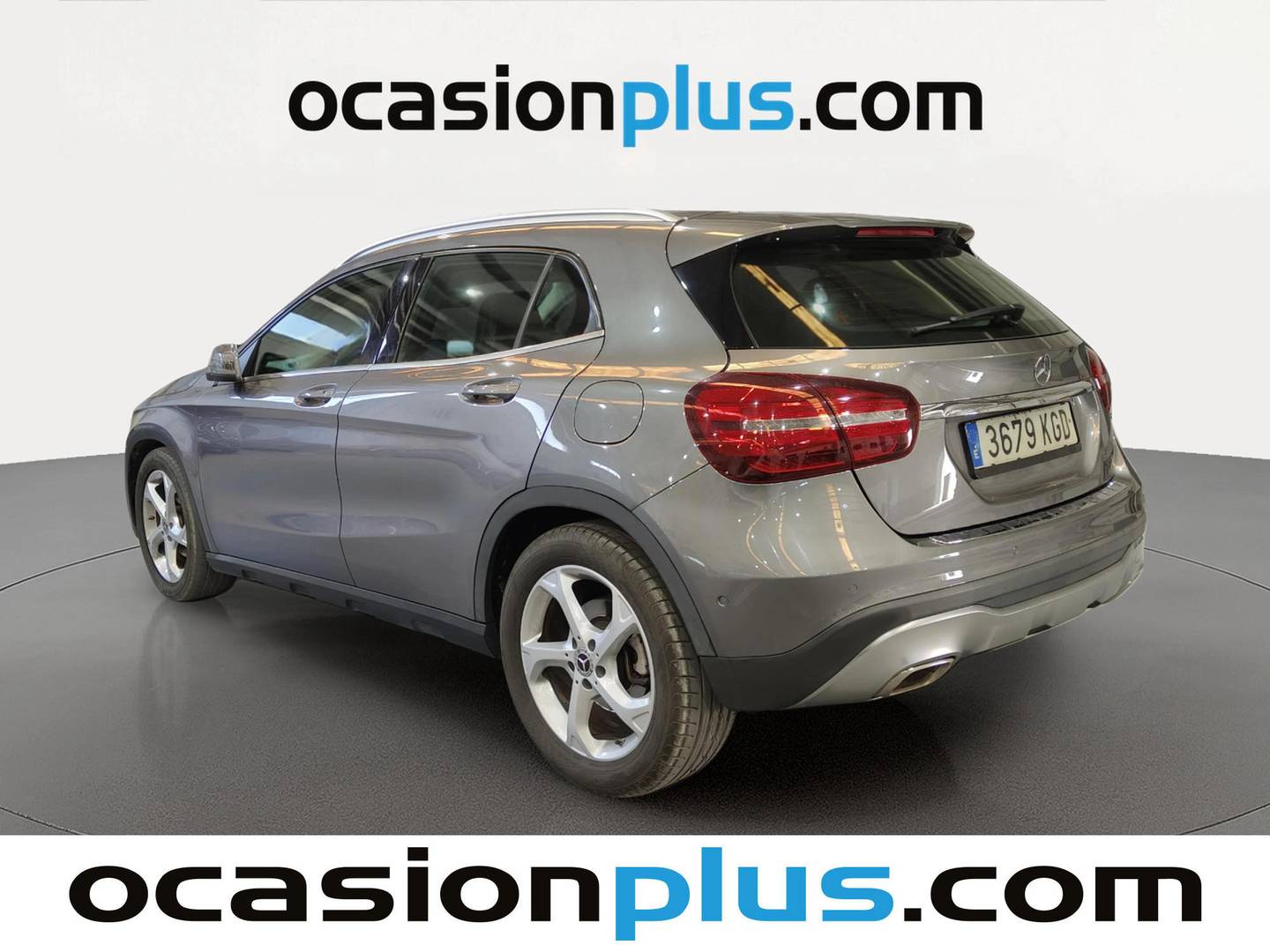 Foto trasera Mercedes GLA Mercedes GLA 200 (156 CV) izquierda