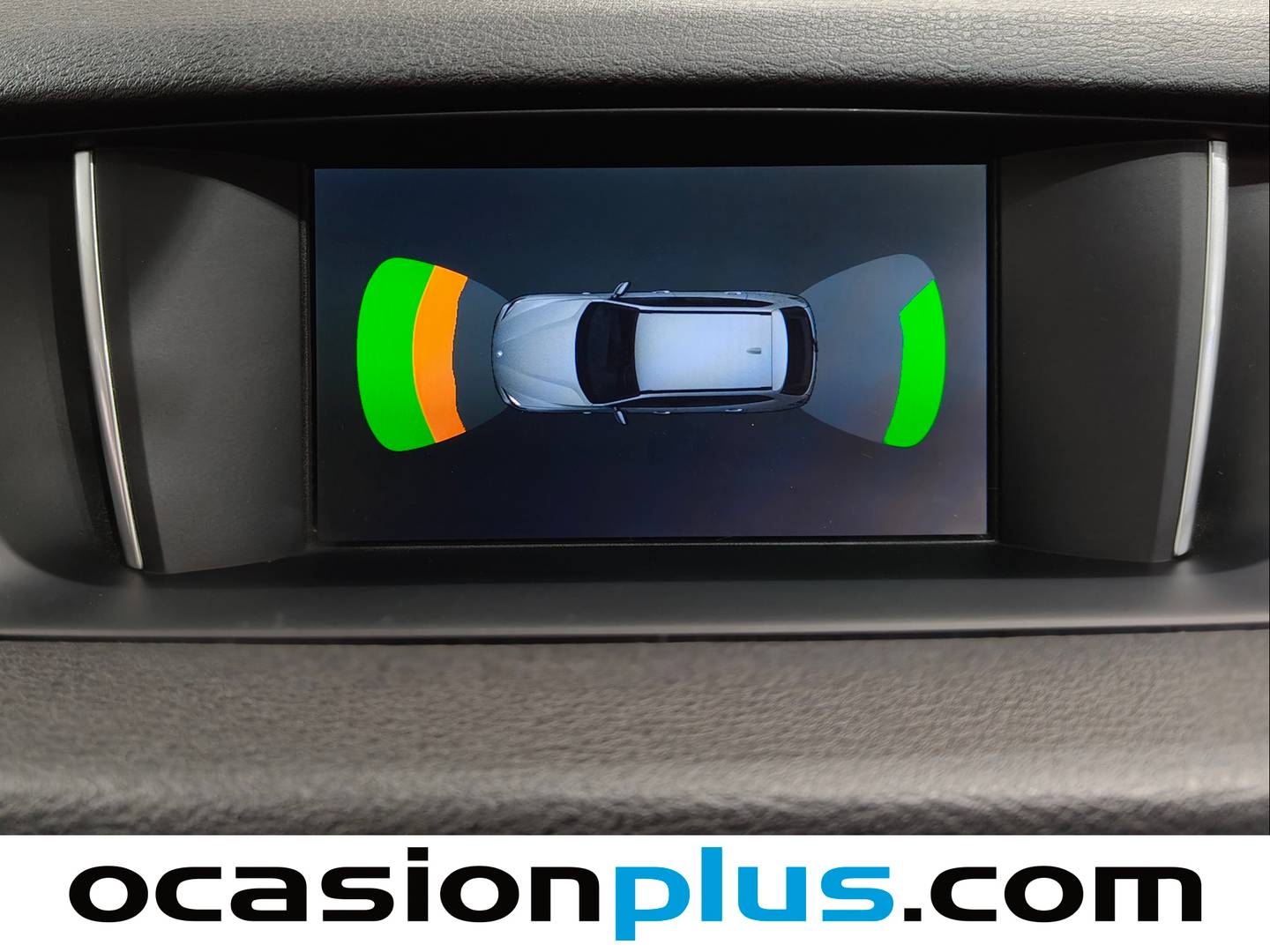 Equipamiento del BMW X1 BMW X1 sDrive18d (143 CV)