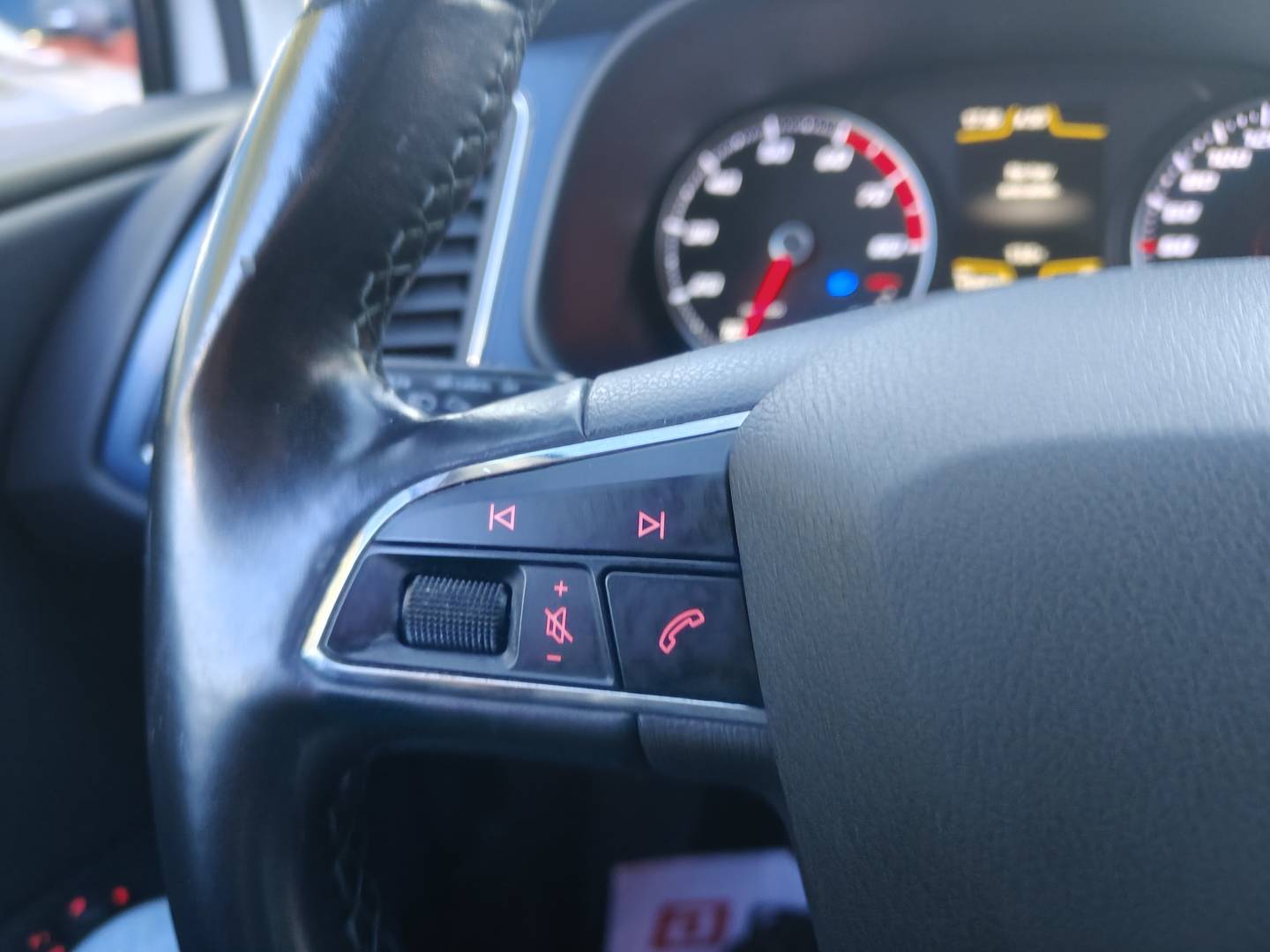 Foto Seat León SEAT León 1.4 TSI ACT S&S Style (150 CV)