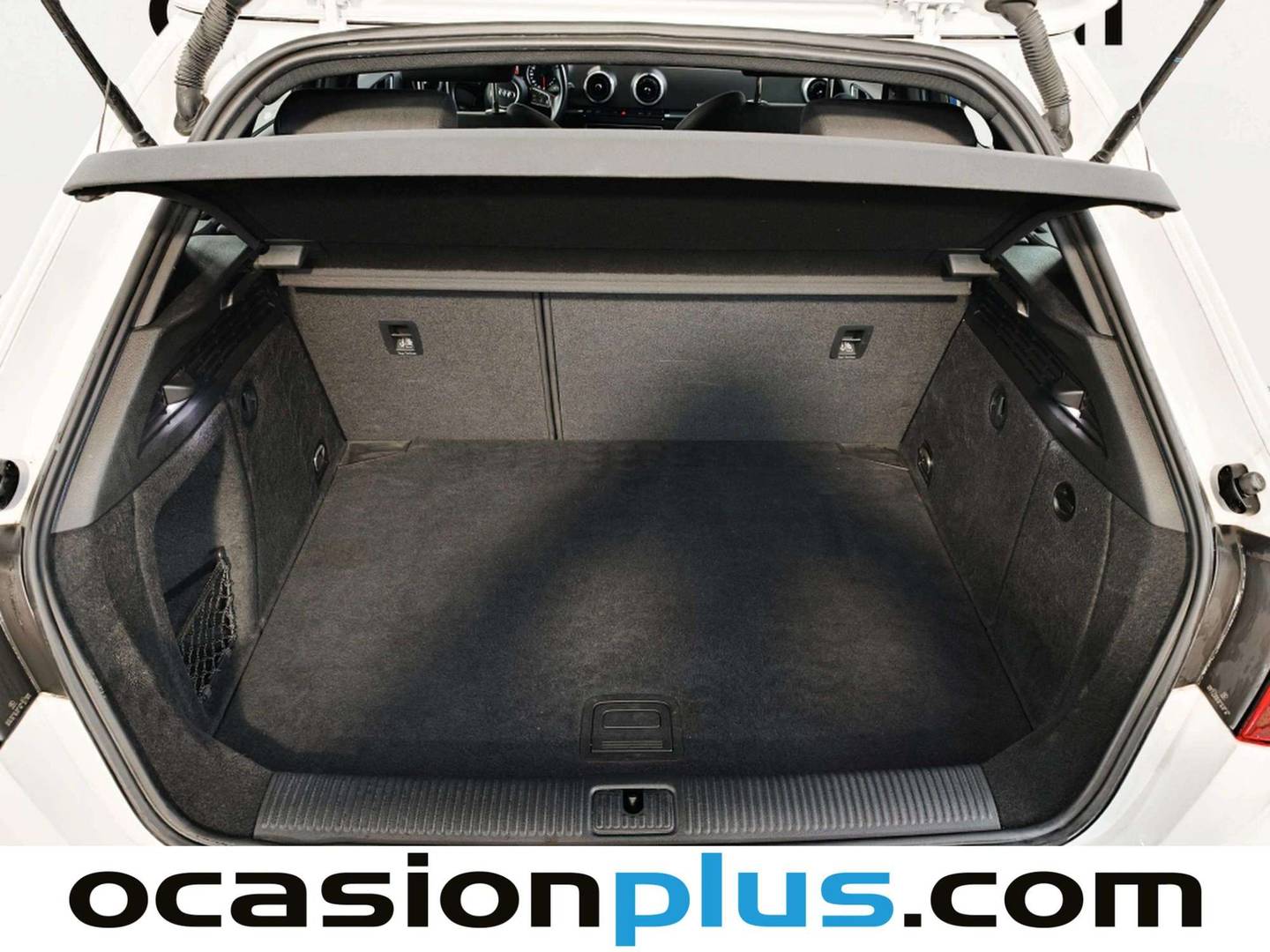 Fotos maletero Audi A3 Audi A3 Sportback S line 30 TDI (116 CV)