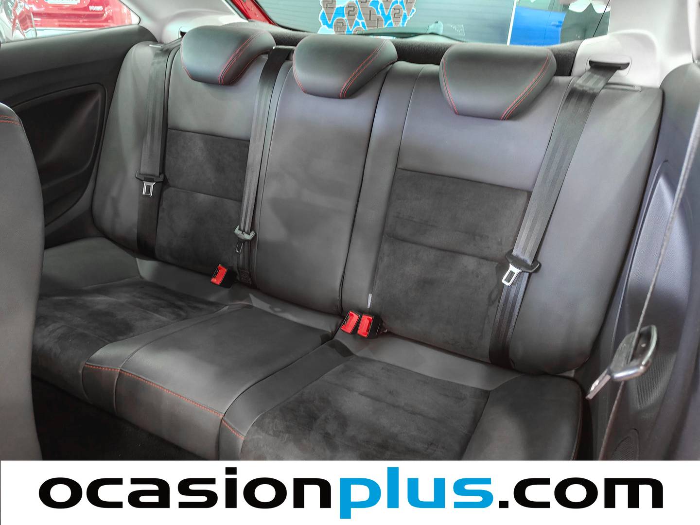 Foto asientos traseros Seat Ibiza Seat Ibiza 1.0 EcoTSI FR Crono (110 CV)