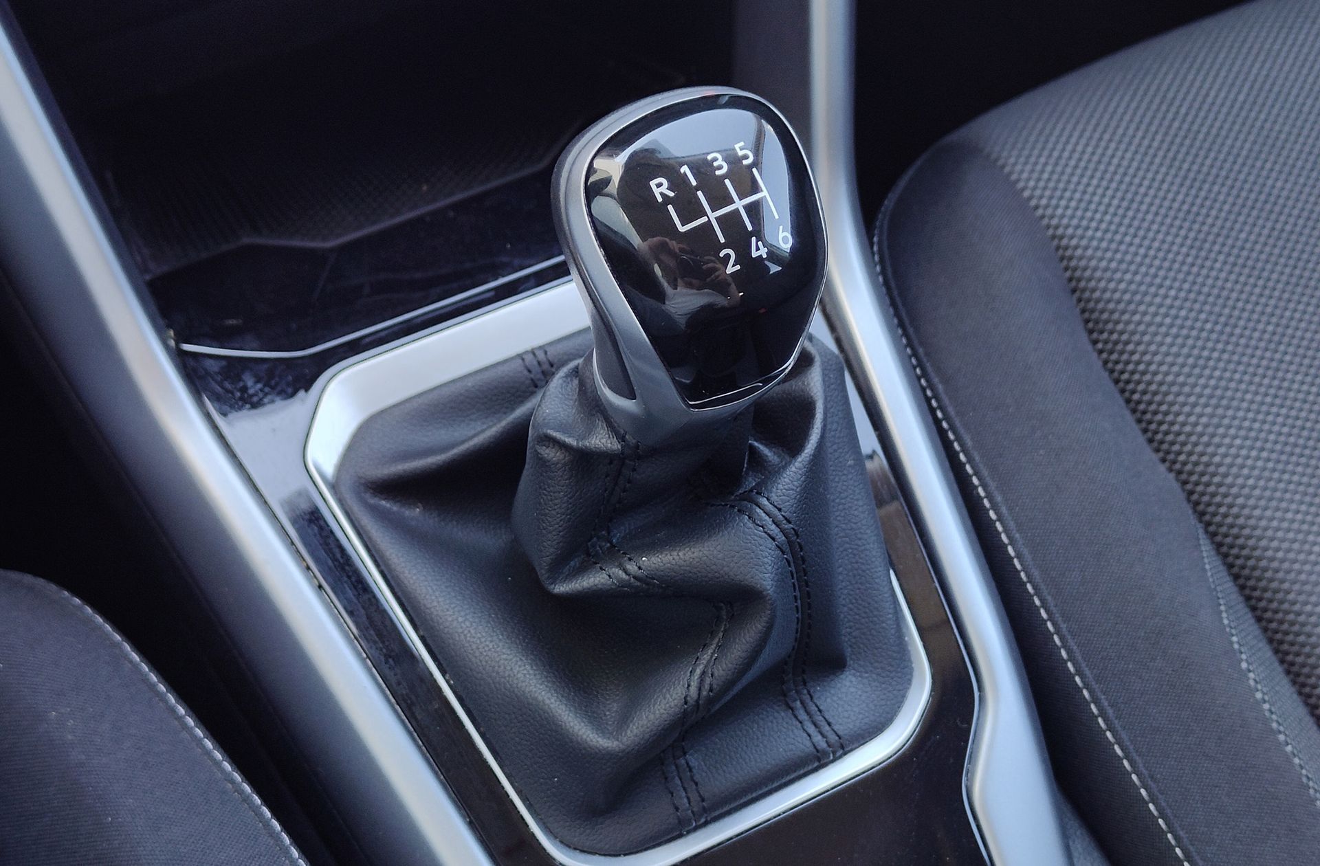 Volkswagen T-Roc Life 2.0 TDI - foto 5