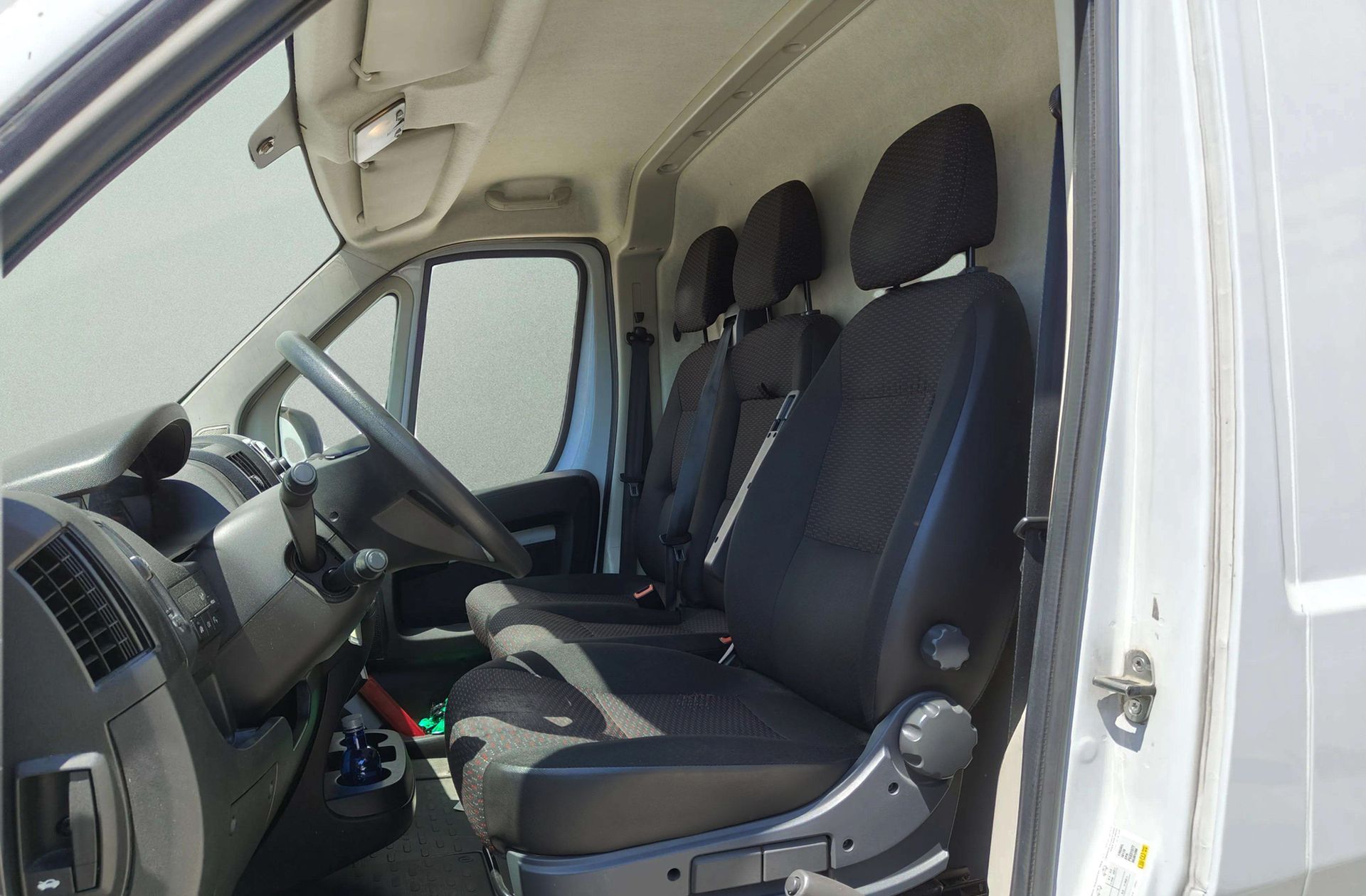 Opel Movano Furgon 2.2 BlueHDi Base L3H2 3.5T - foto 8