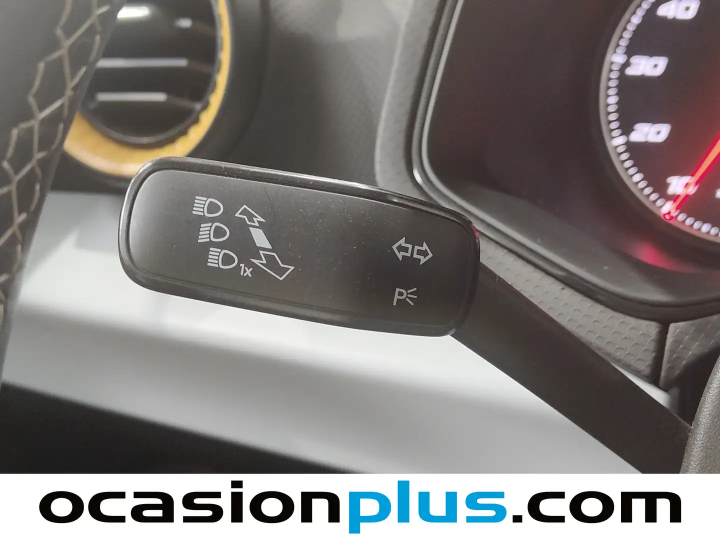 Foto Seat Arona SEAT Arona 1.0 TSI Style XL DSG (110 CV)