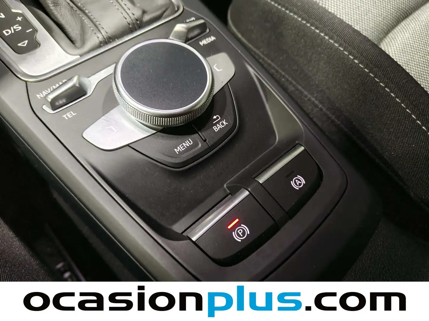 Foto Audi Q2 Audi Q2 Black Line 35 TDI  Pack S-line (150 CV) S tronic