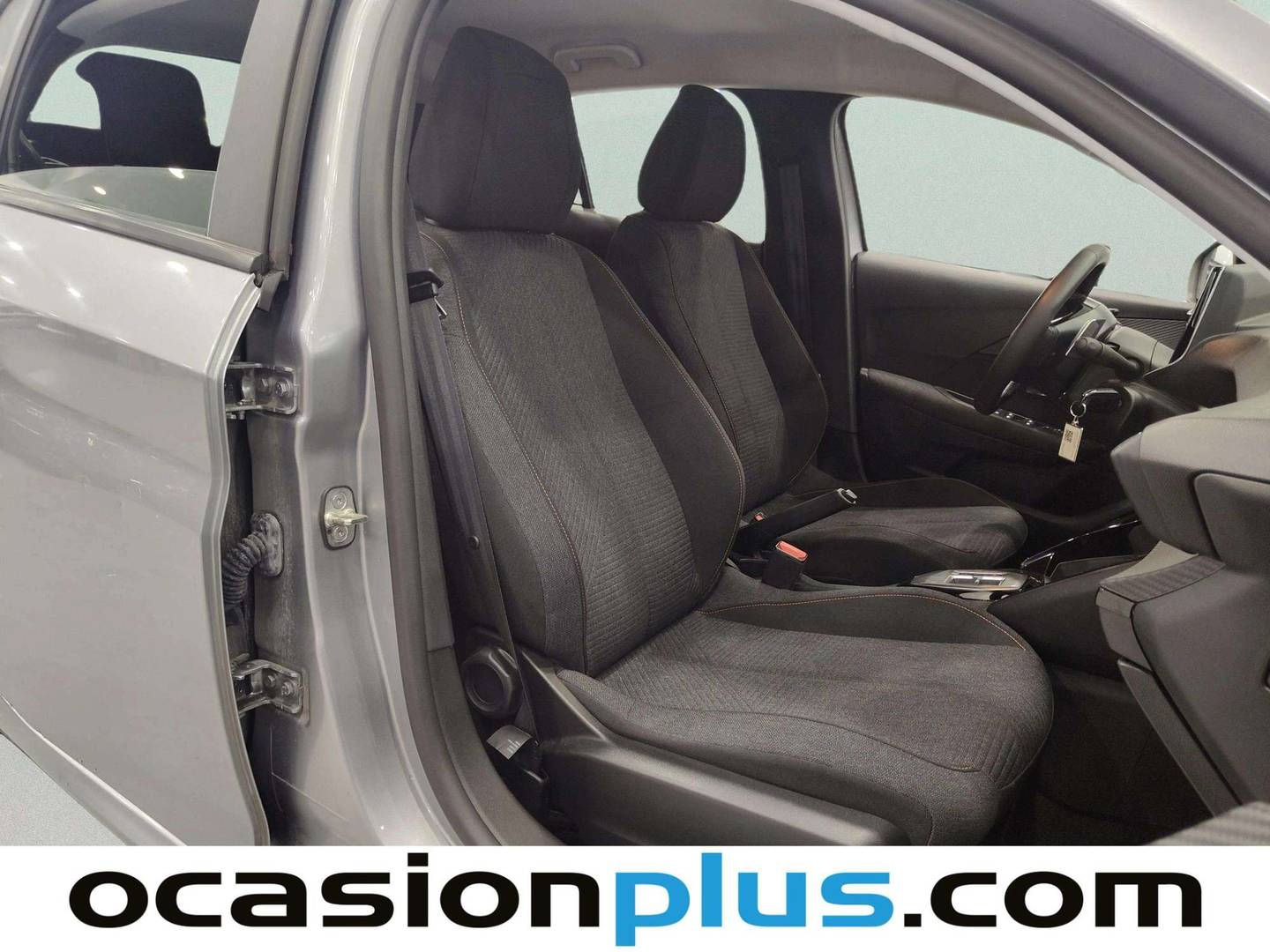 Peugeot 208 Peugeot 208 Style Hybrid 110 eDCS6 (110 CV) 2025