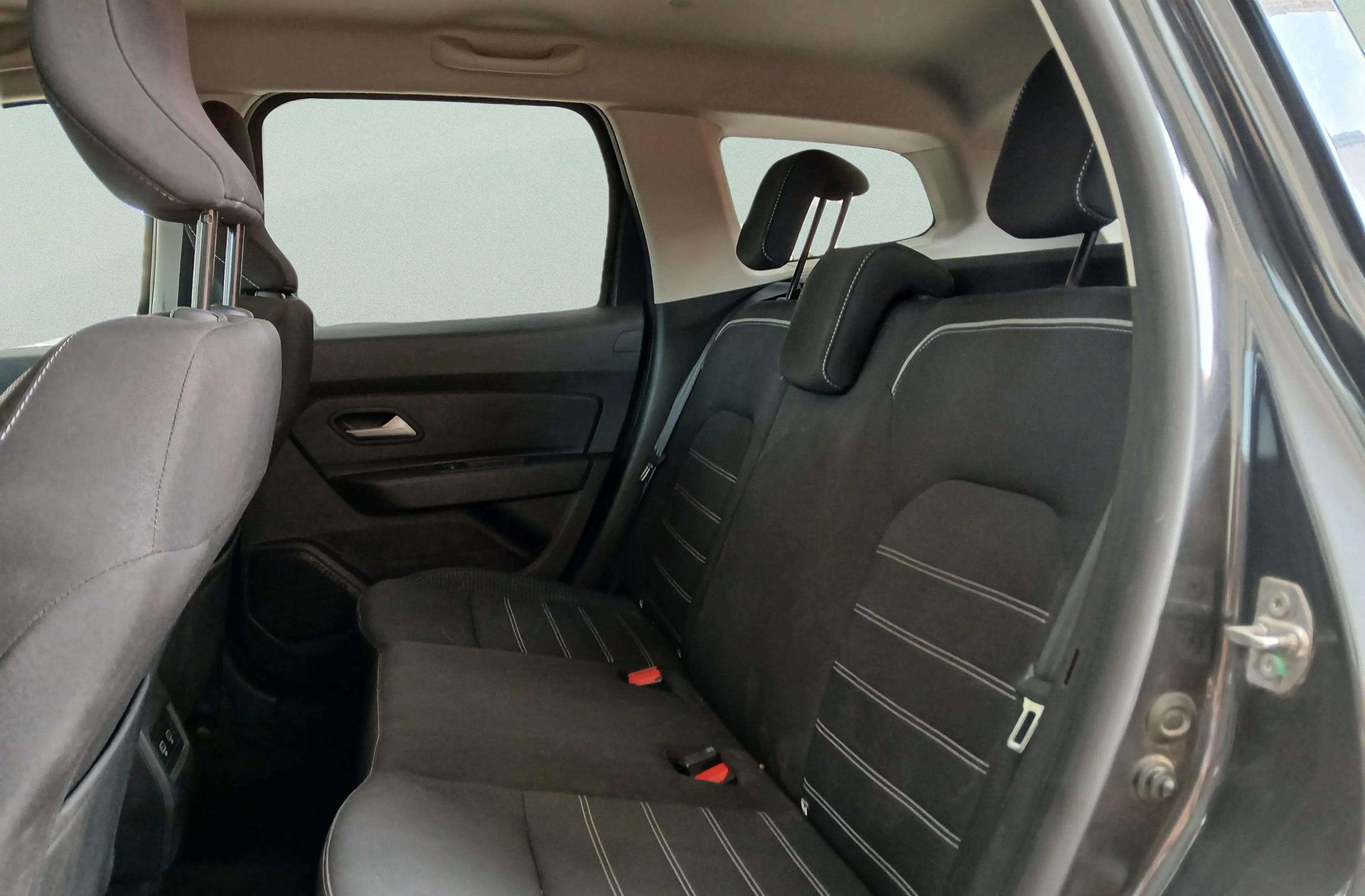 Dacia Duster Journey Go TCe EDC - foto 11