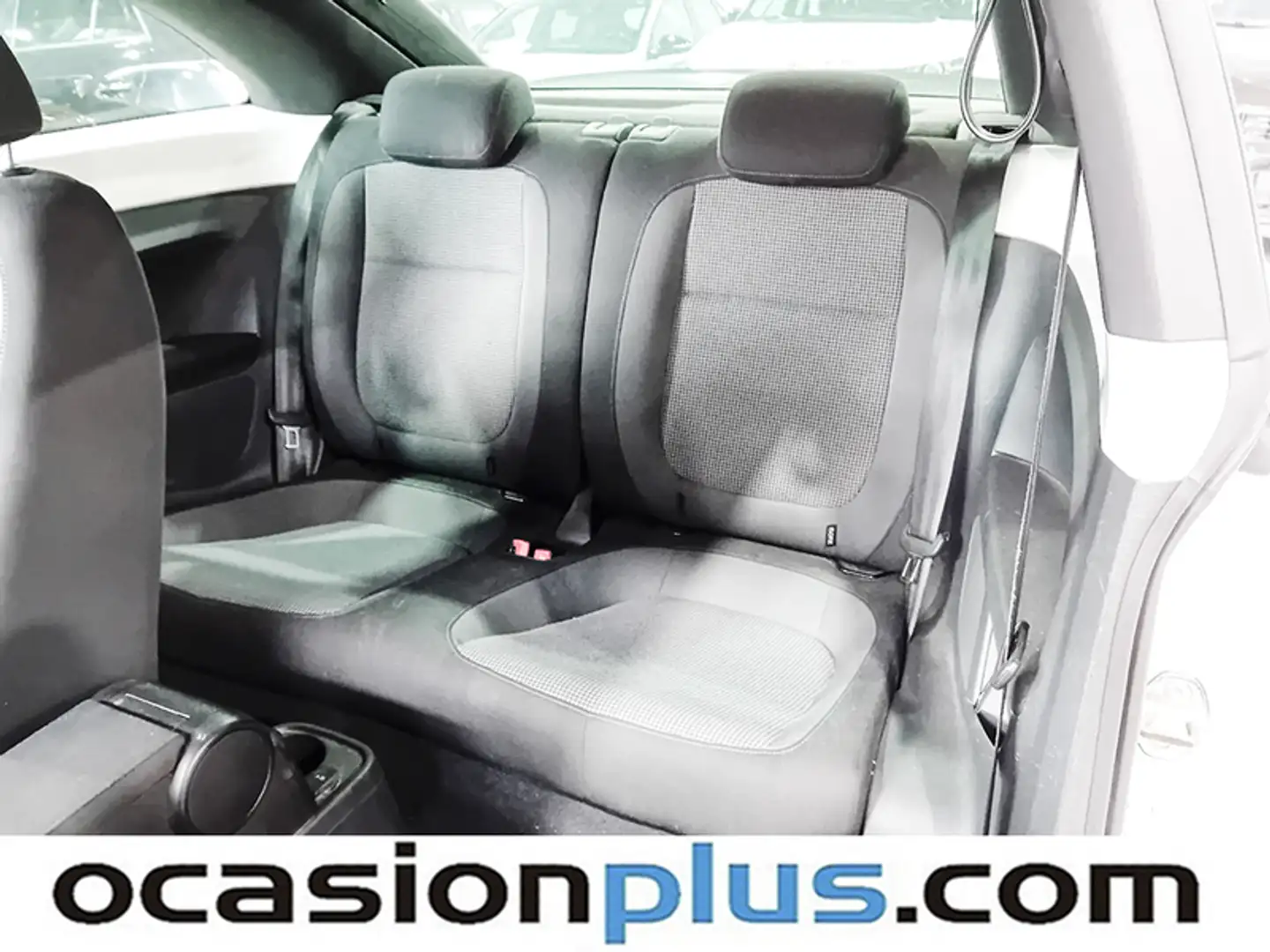 Foto Volkswagen Beetle Volkswagen Beetle 2.0 TDI Design DSG (140 CV)